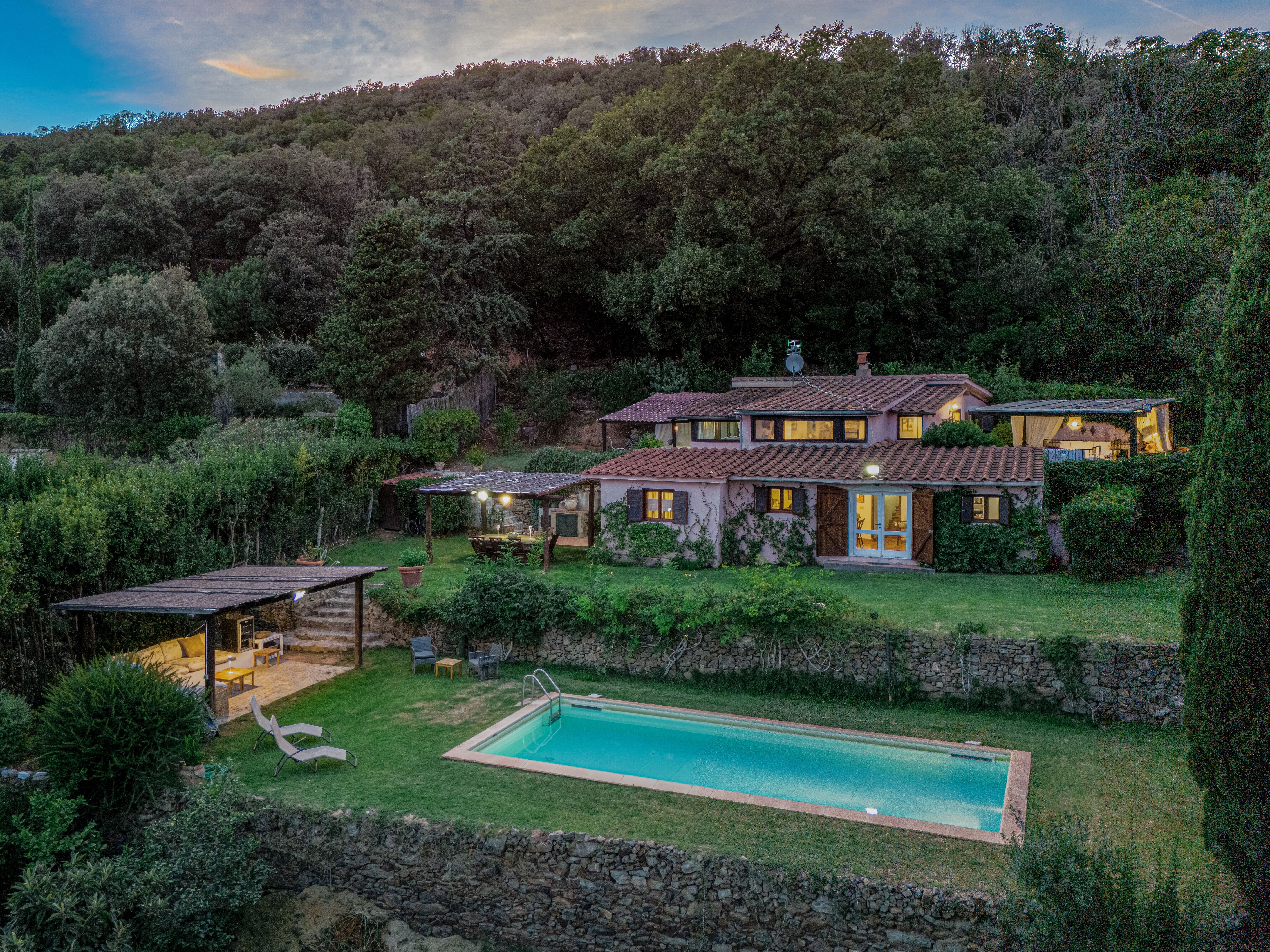 Casa Macchia Argentario: Luxury 3-Bedroom Apartment with Sea Views, Monte Argentario