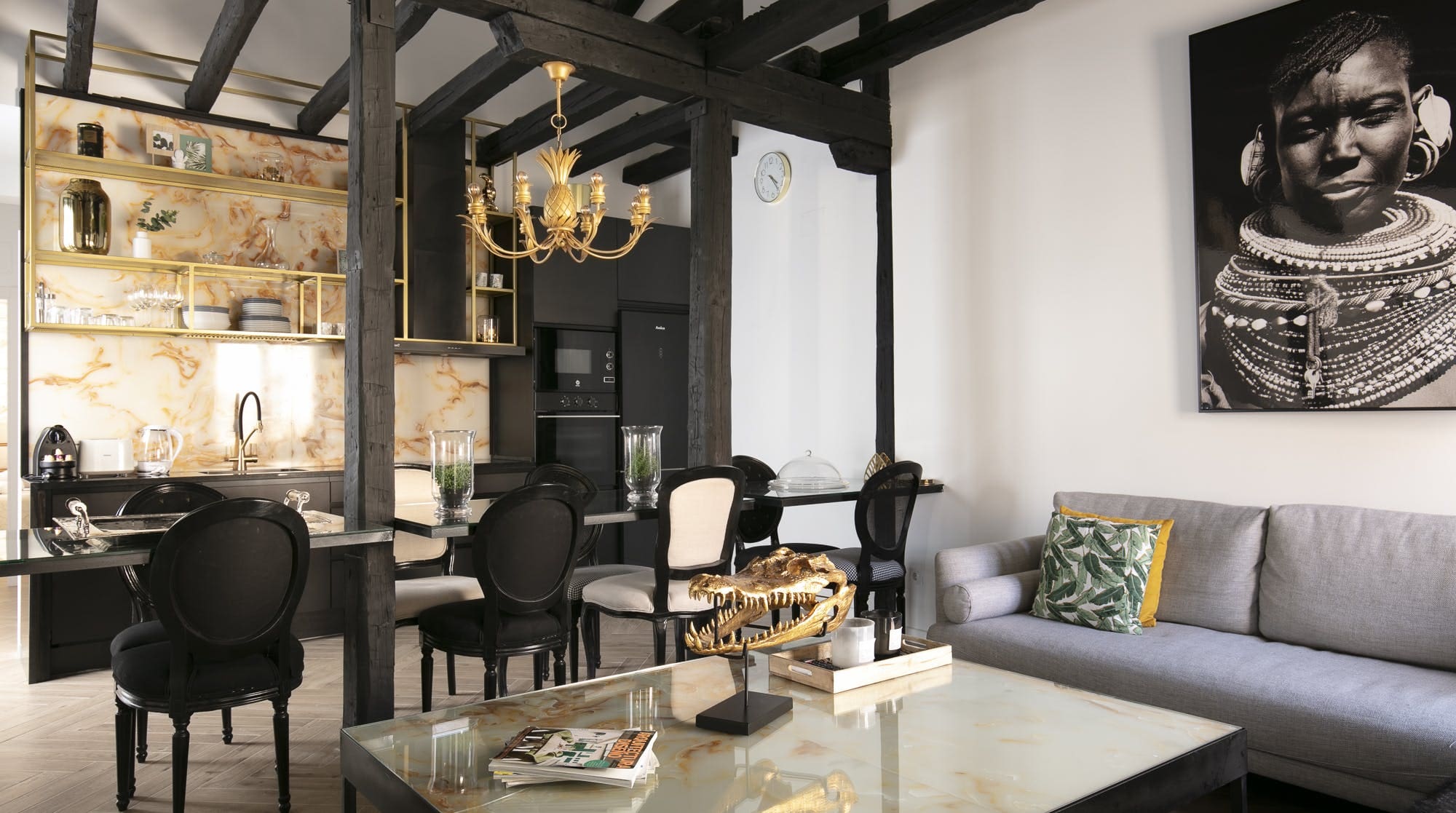 Casa Manuela Malasaña: Luxurious 3-Bedroom Apartment with Stylish Design, Malasaña Madrid