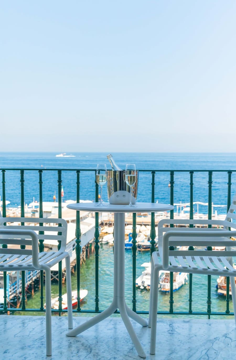 Casa Marina Sorrento: Luxury Beachfront Apartment with Stunning Seaview, Sorrento
