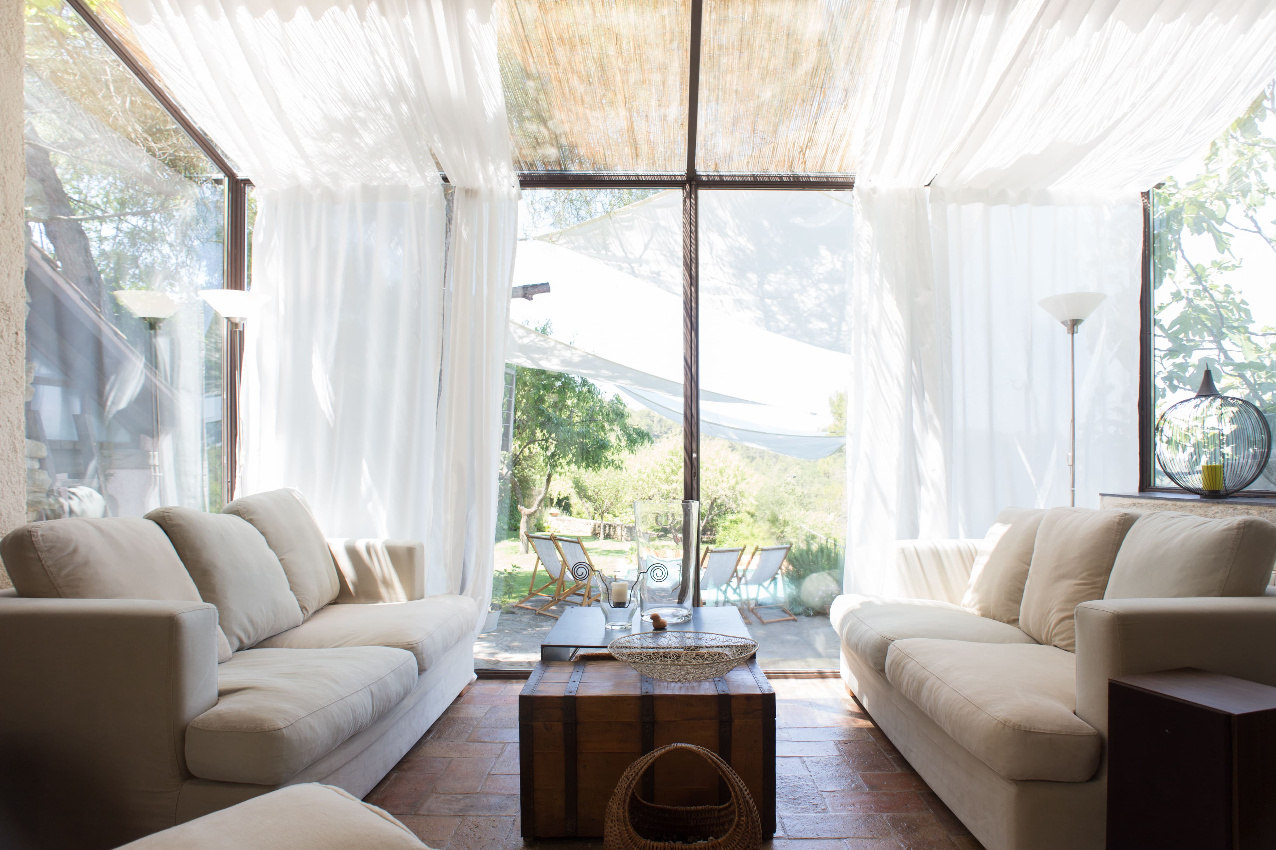 Casa Montjuïc Barcelona Catalonia 4: Luxury 4-Bedroom Apartment with Pool, Barcelona