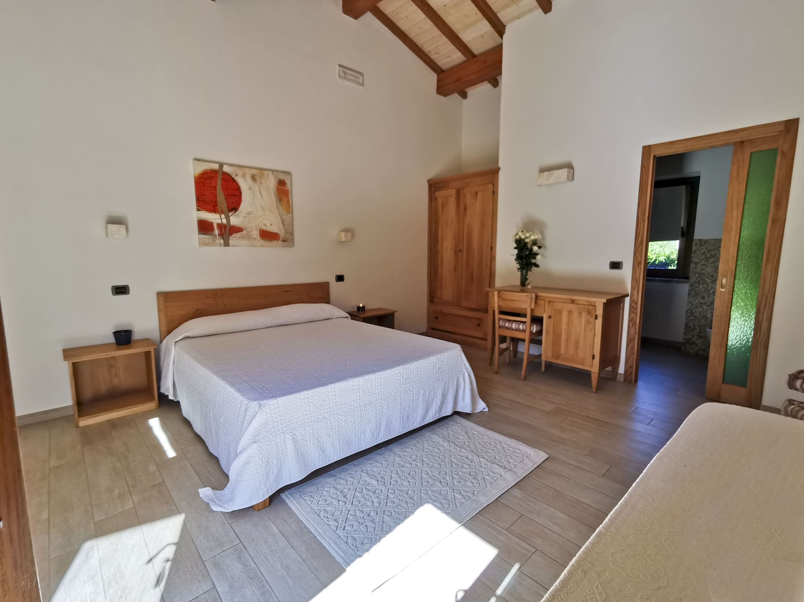 Casa Niccone Cortona: Spacious 14-Bedroom Apartment with Pool and Lake Views, Cortona