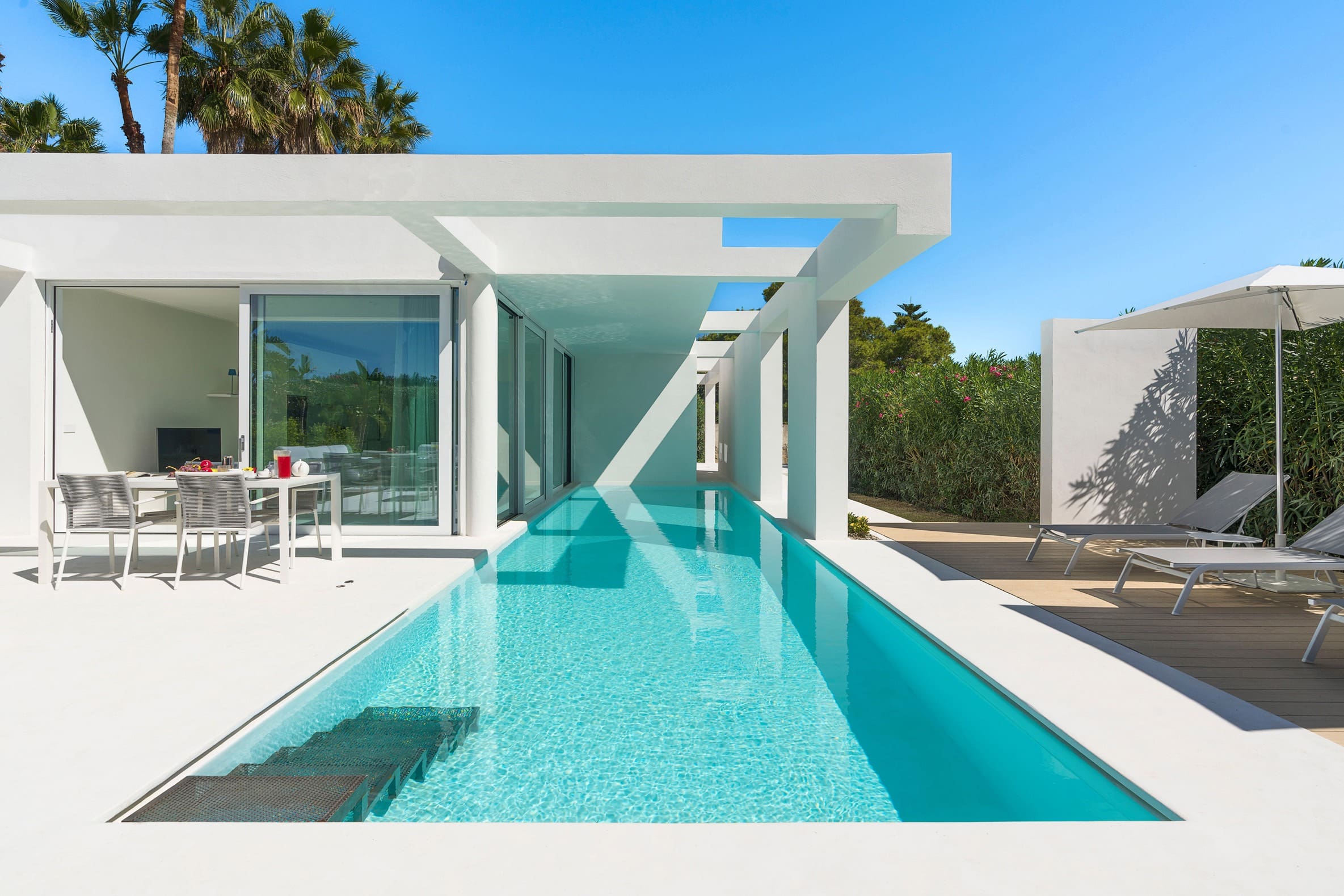 Casa Ortigia Syracuse: Luxury 2-Bedroom Apartment with Pool and Sea Views, Syracuse