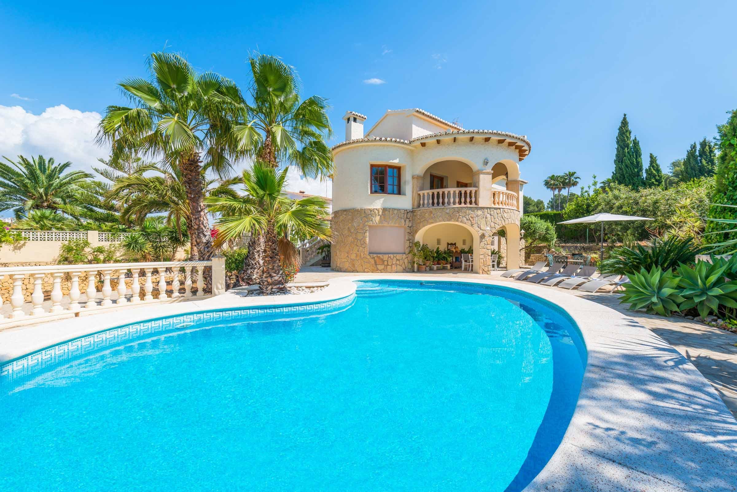 Casa Penyal Calpe: Stylish 3-Bedroom Apartment with Seaview and Pool, Calpe