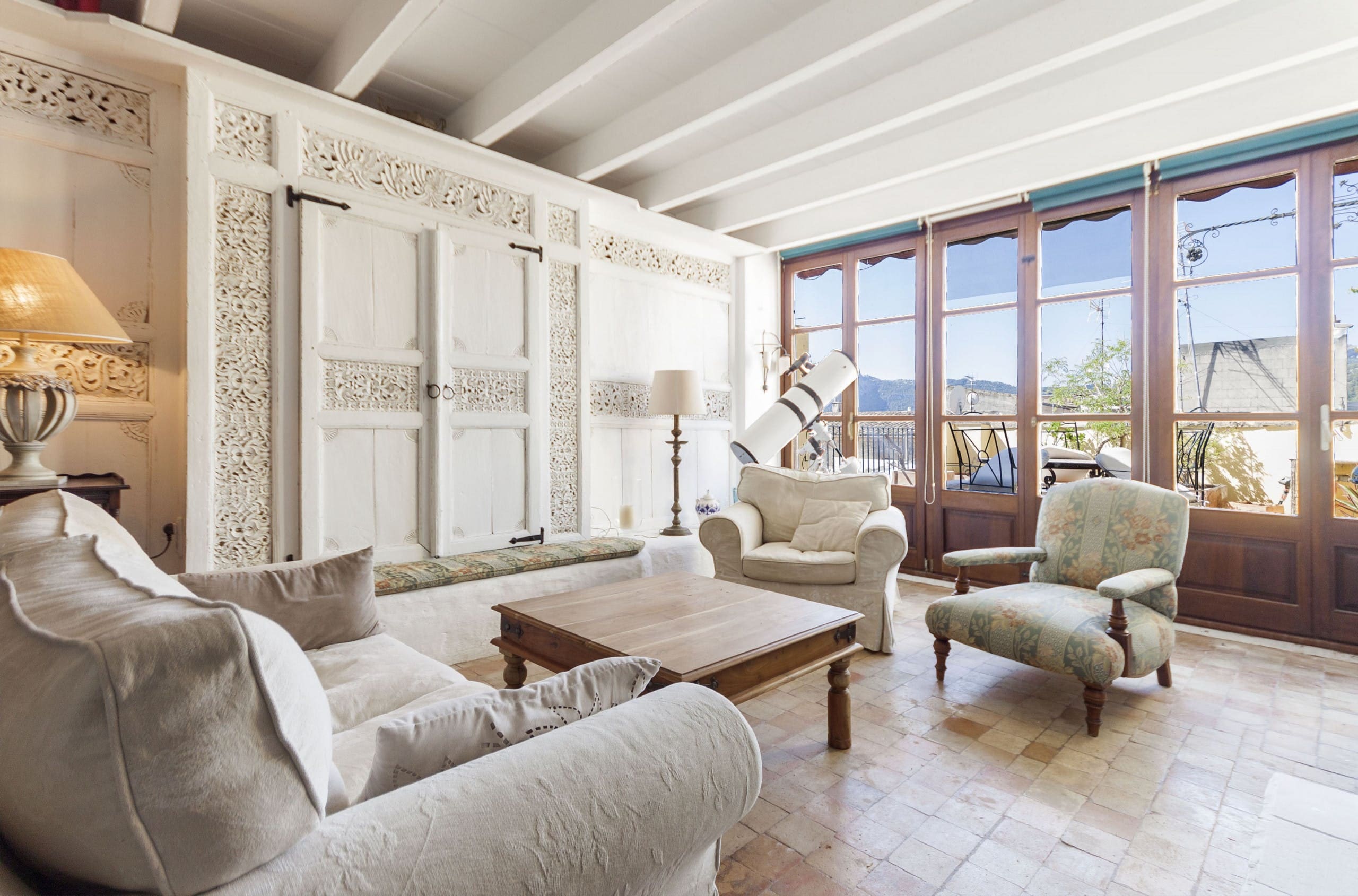 Casa Puig Pollença Pollença 8: Elegant 3-Bedroom Apartment with Seaview and Pool, Pollença