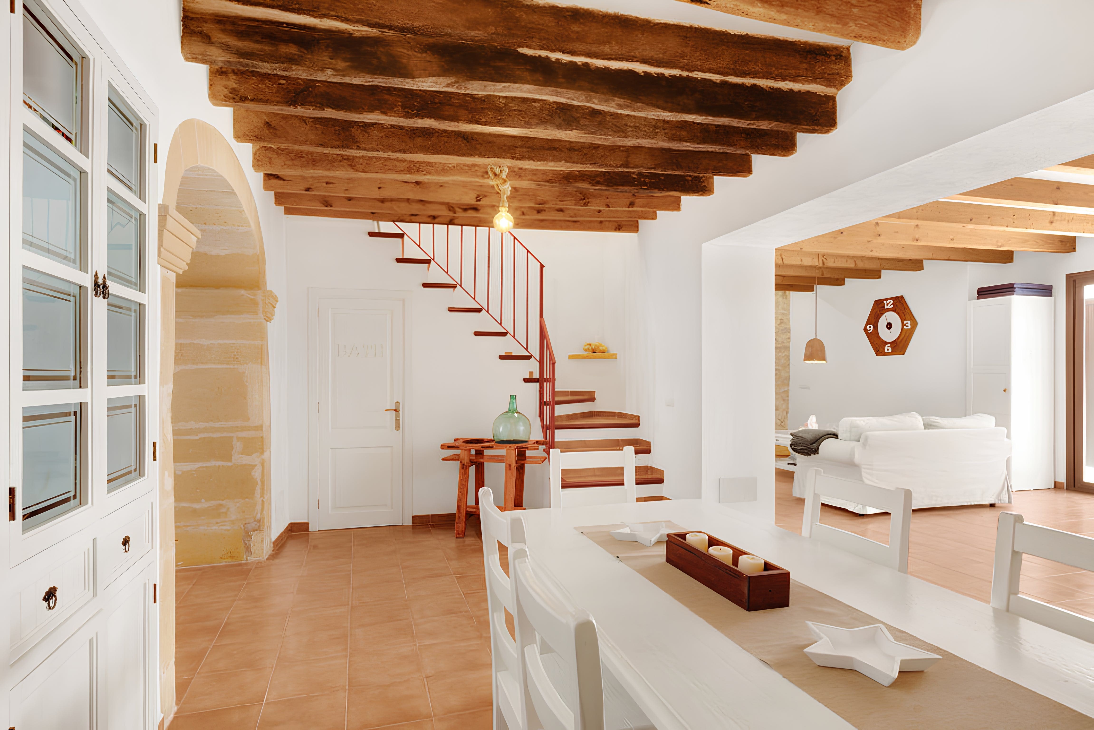 Casa Puig Pollença Pollença: Charming 3-Bedroom Apartment with Seaview and Pool, Pollença