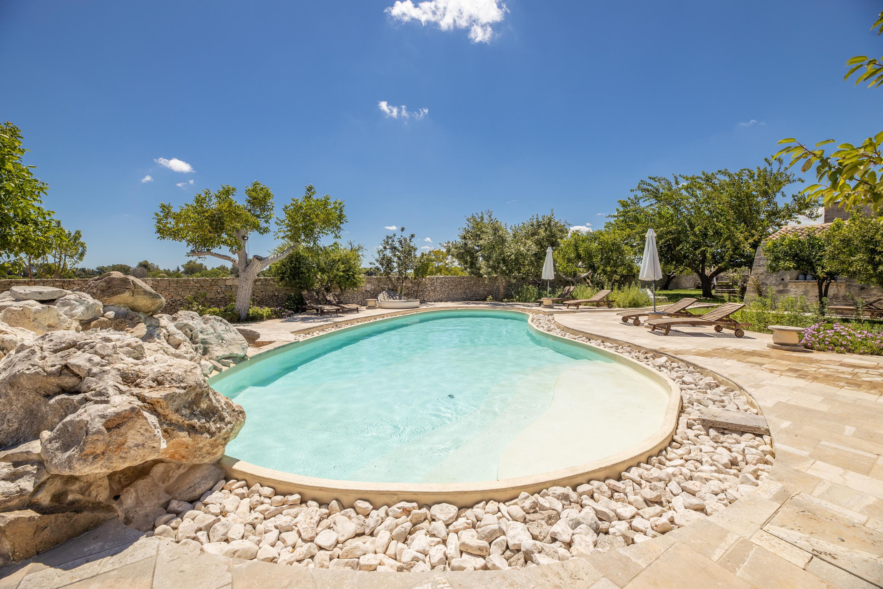 Casa Quercia Lecce: 6-Bedroom Apartment with Pool and Seaview, Lecce