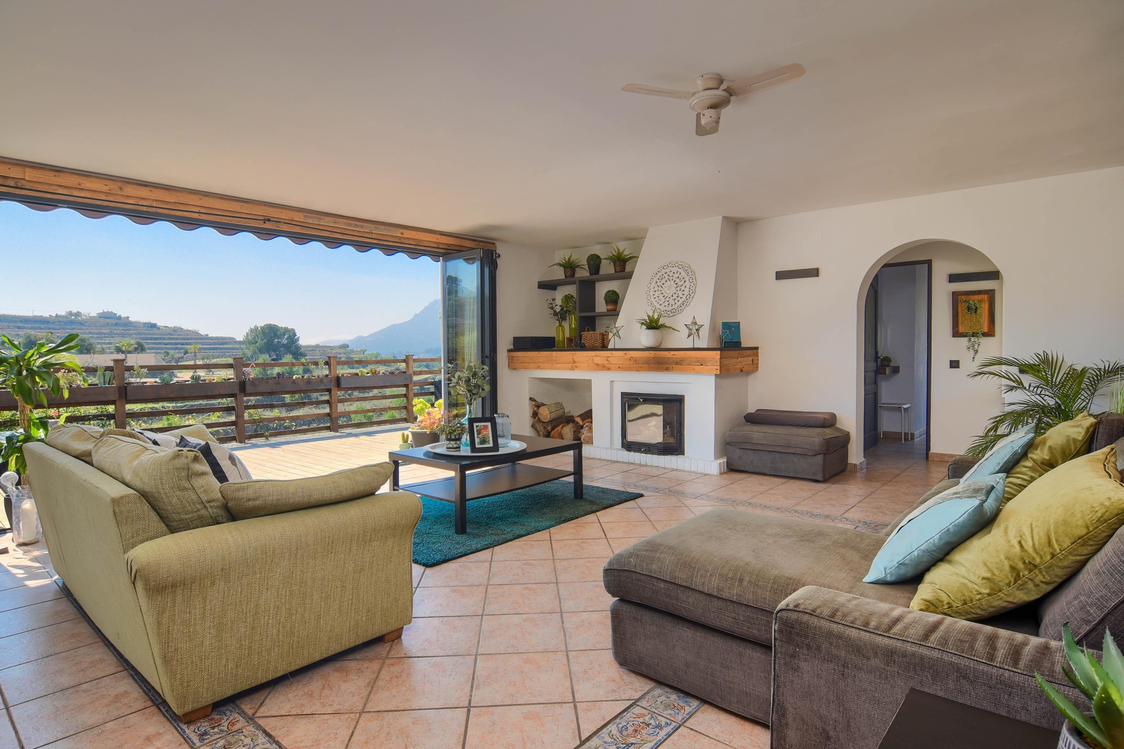 Casa Riu Benissa: Spacious 5-Bedroom Apartment with Pool, Benissa