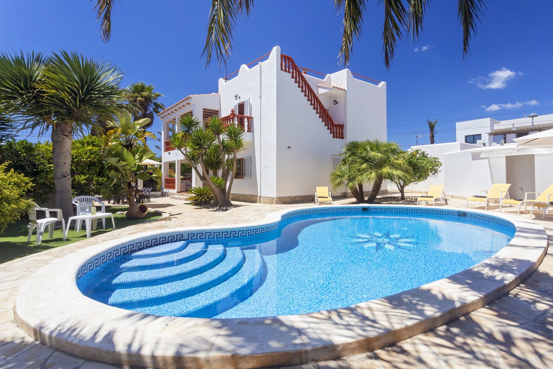 Casa Sabina Ibiza Ibiza Town 3: Spacious 6-Bedroom Apartment with Sea Views and Pool, Ibiza Town
