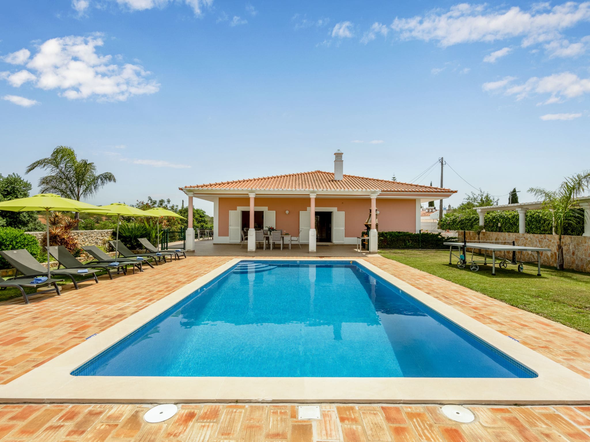 Casa Sambra Albufeira: Luxury Three Bedroom Villa with Private Pool and Country Views in Portugal