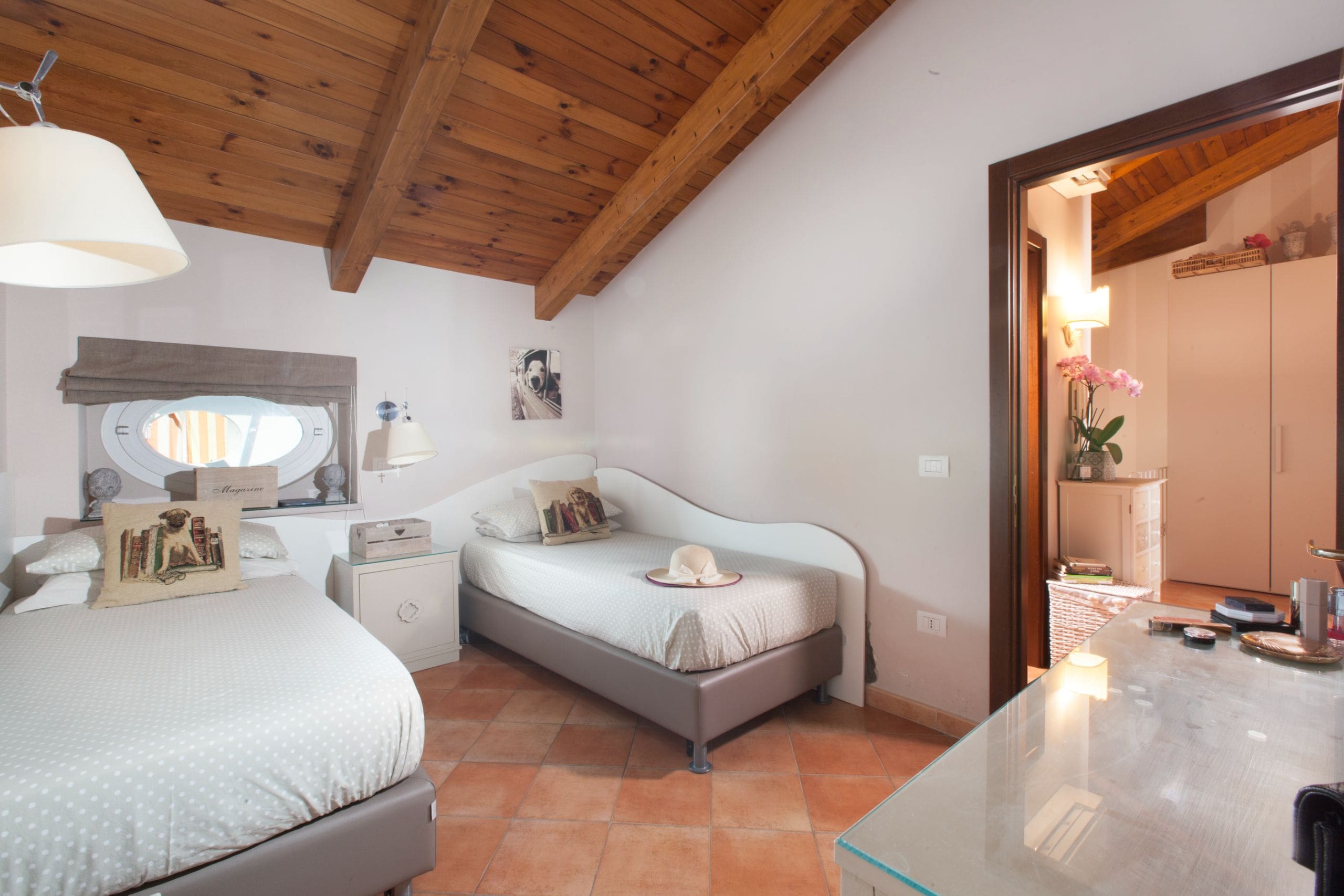 Casa Sant’Agnello Sorrento: Elegant 3-Bedroom Apartment with Seaview and Hot Tub, Sorrento