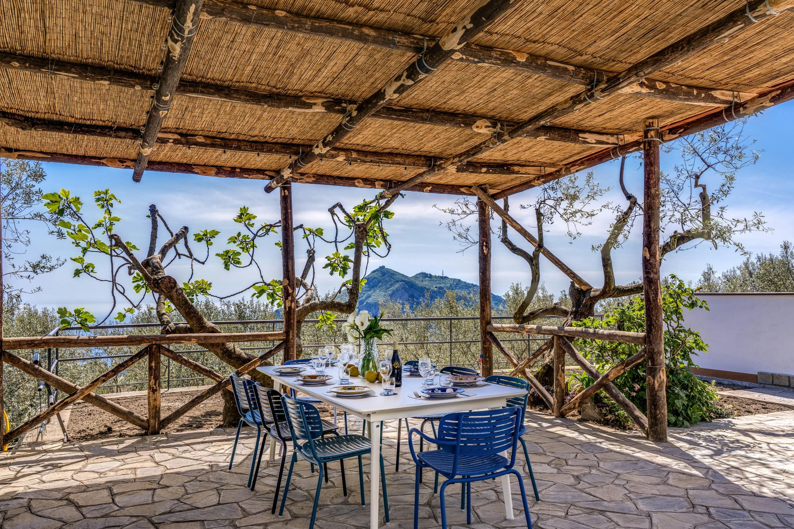 Casa Sant’Antonino Sorrento: Luxury 4-Bedroom Apartment with Sea View and Pool, Sorrento