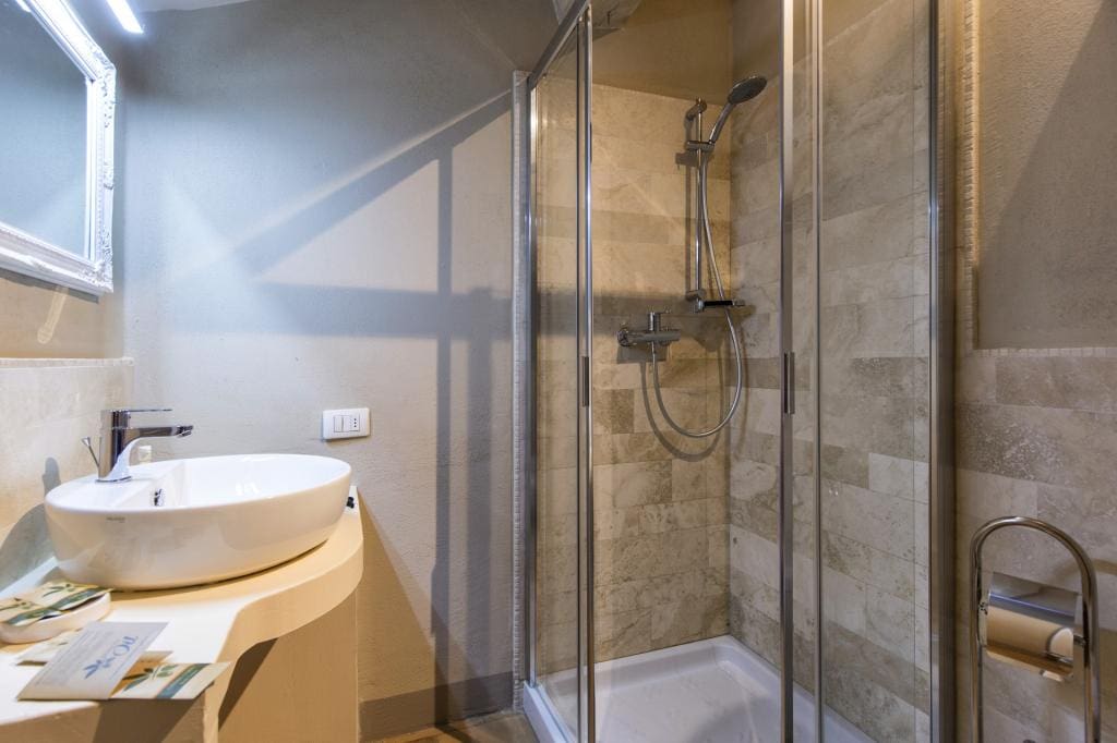 Casa Sant’Egidio Cortona: Elegant 6-Bedroom Luxury Apartment with Pool, Cortona