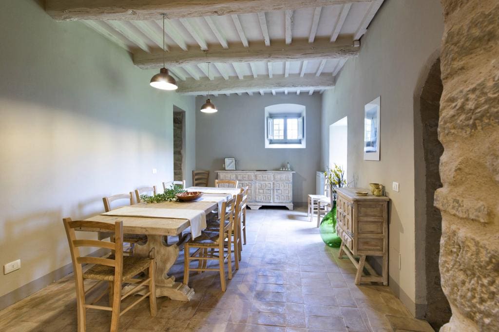 Casa Sant’Egidio Cortona: Elegant 6-Bedroom Luxury Apartment with Pool, Cortona