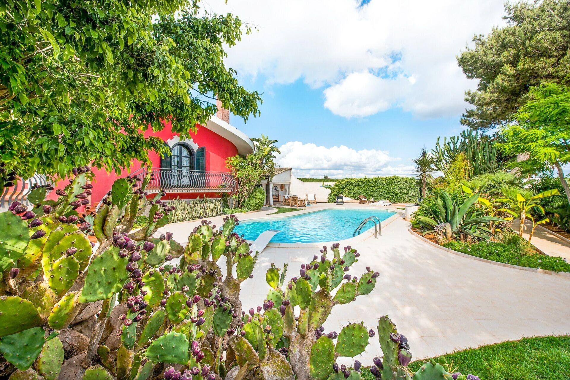 Casa Scirocco Trapani Trapani 2: Luxury 4-Bedroom Apartment with Seaview and Pool, Trapani