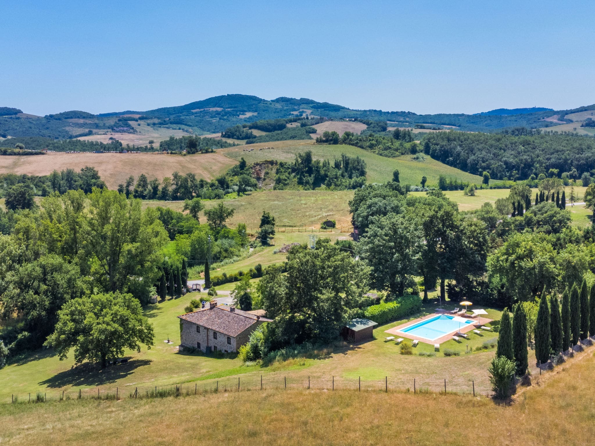 Casa Selvaccia Casole: Stunning 5-Bedroom Tuscan Farmhouse with Private Pool in Chianti Region Italy