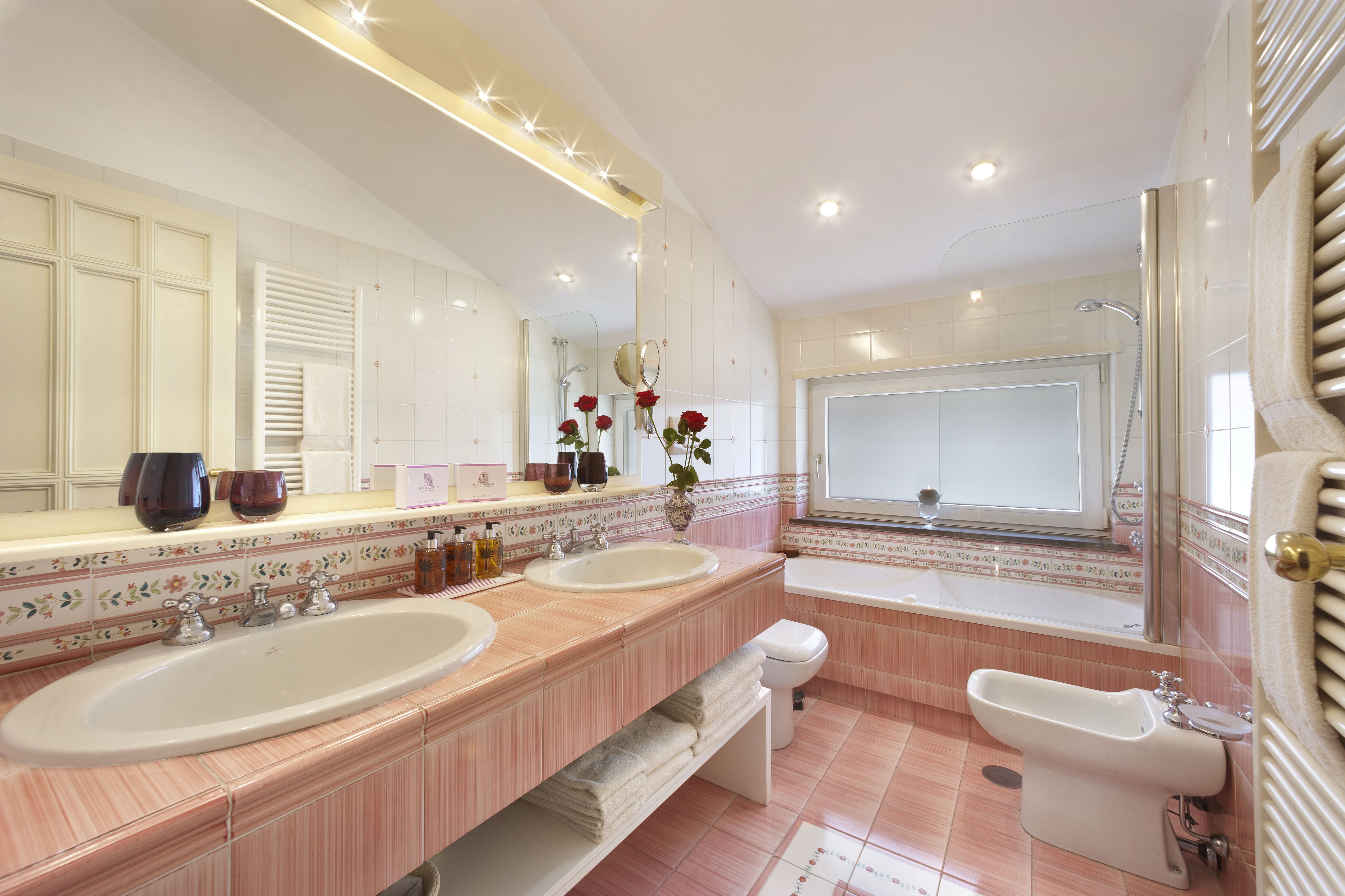 Casa Sirene Sorrento Sorrento 11: Luxury 7-Bedroom Apartment with Seaview and Pool, Sorrento