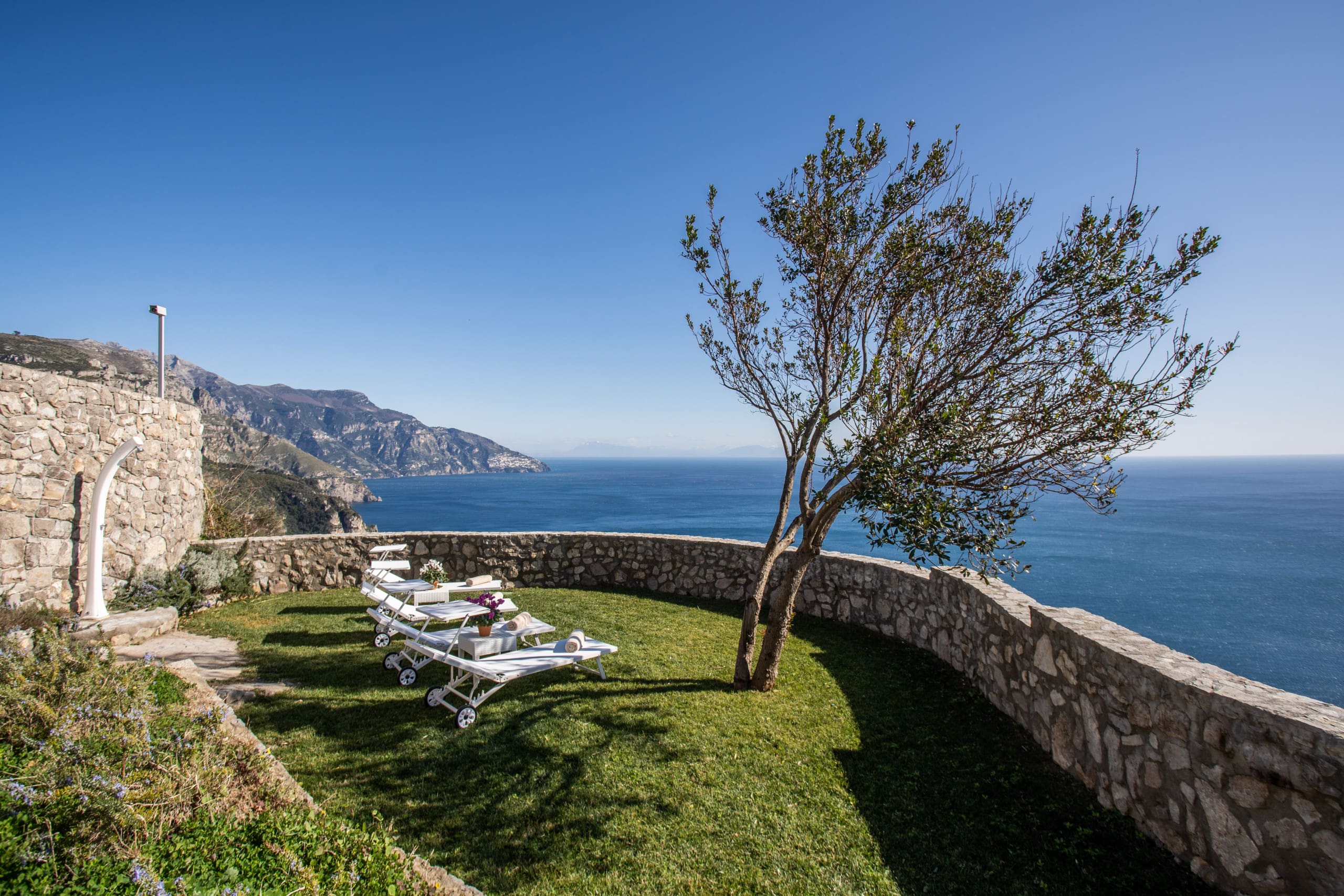 Casa Sirene Sorrento Sorrento 8: Stylish 3-Bedroom Apartment with Sea Views and Pool, Sorrento