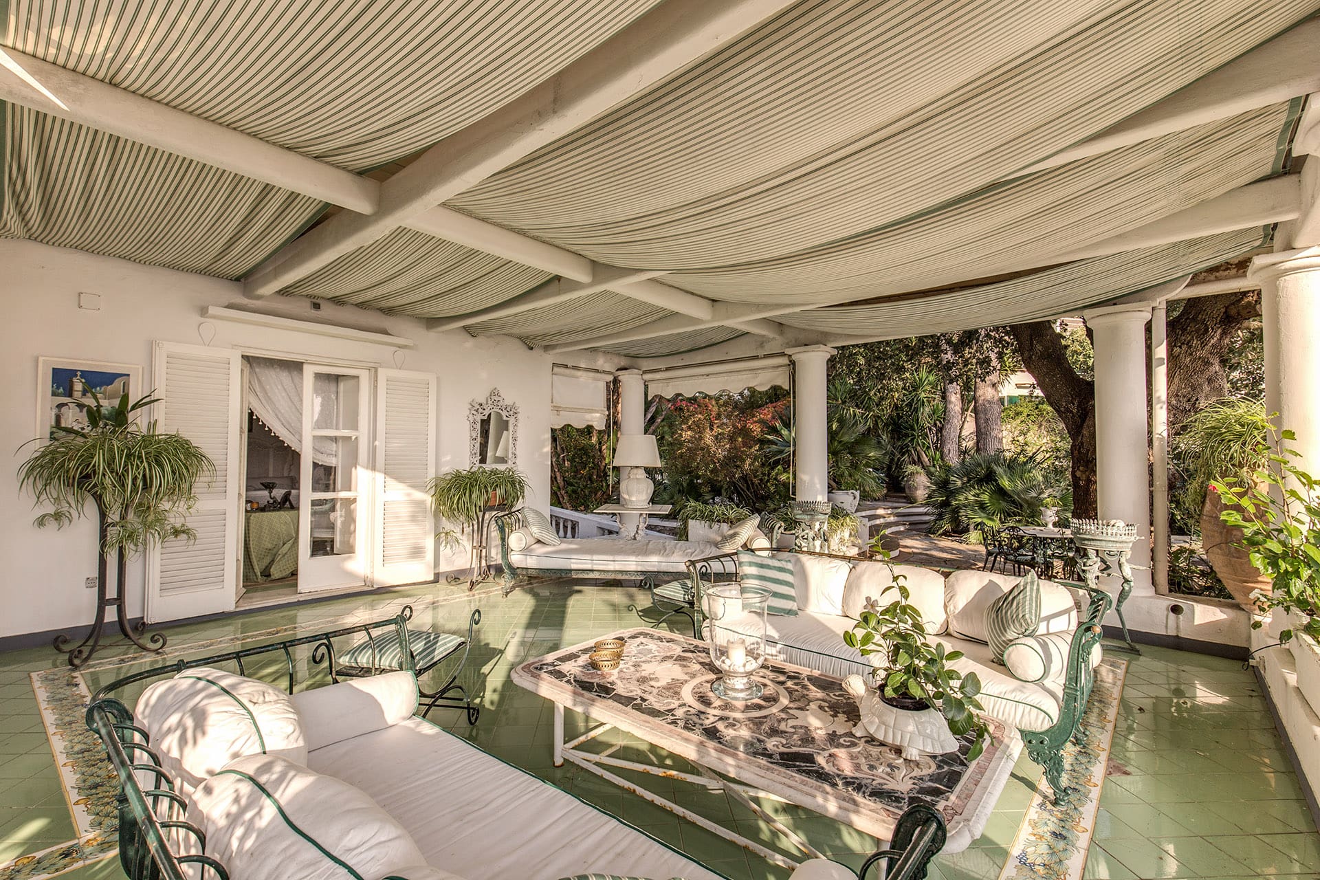 Casa Sirenetta Capri: Charming 4-Bedroom Apartment with Stunning Sea Views, Sorrento