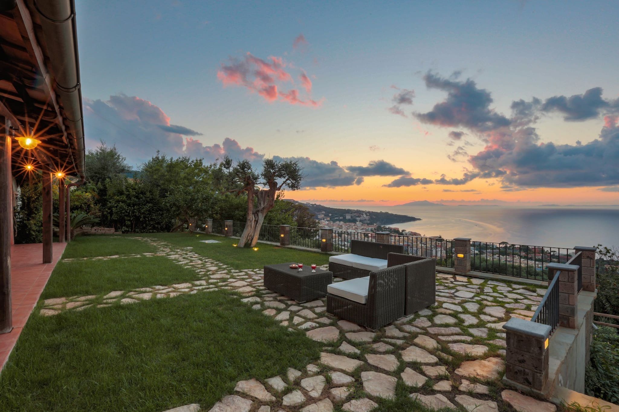 Casa Sirenuse Sorrento Sorrento: Spacious 3-Bedroom Apartment with Private Pool, Sorrento