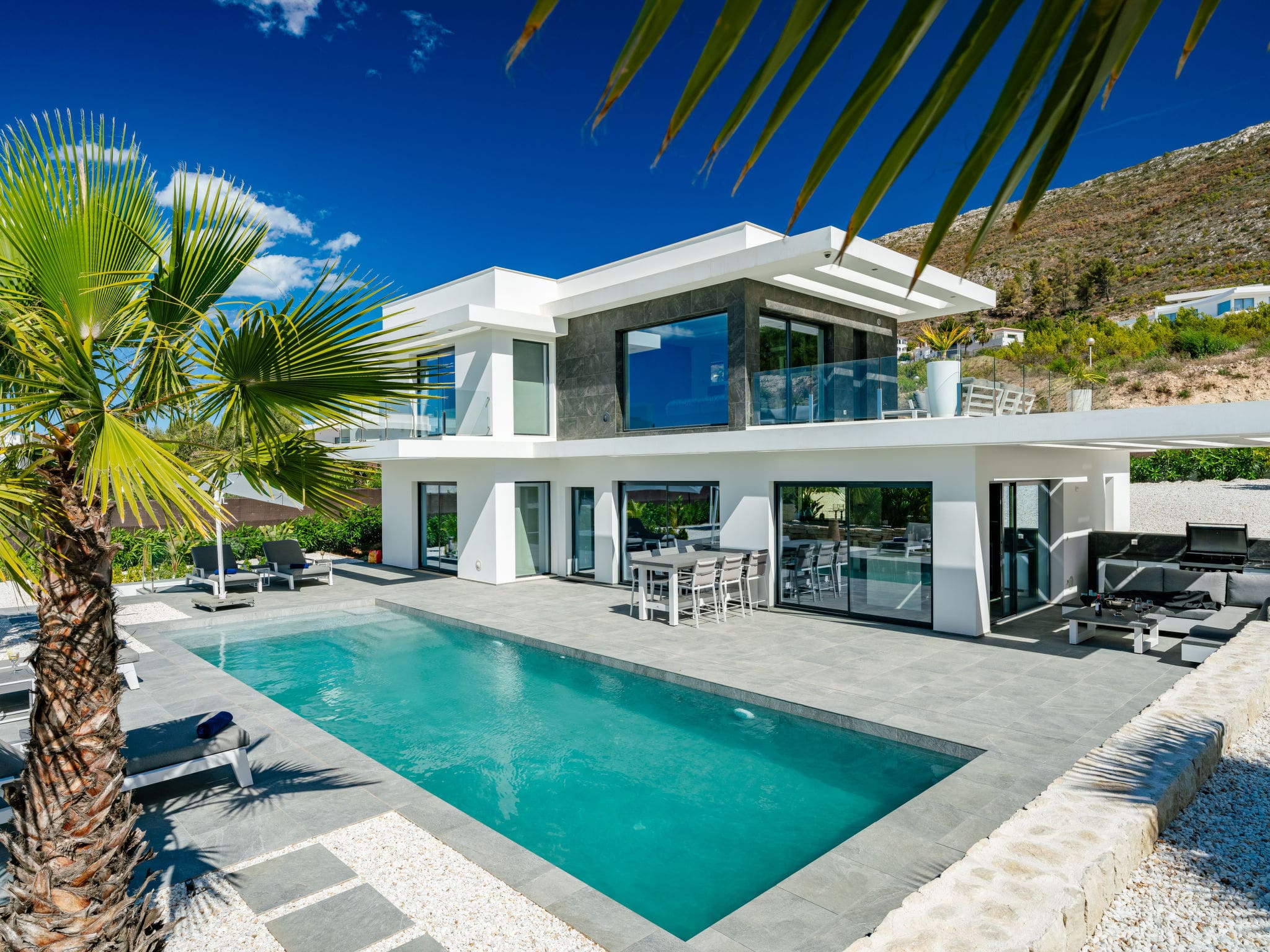 Casa Sorell Jávea: Modern 3-Bedroom Villa with Heated Pool and Golf Access in Costa Blanca Spain