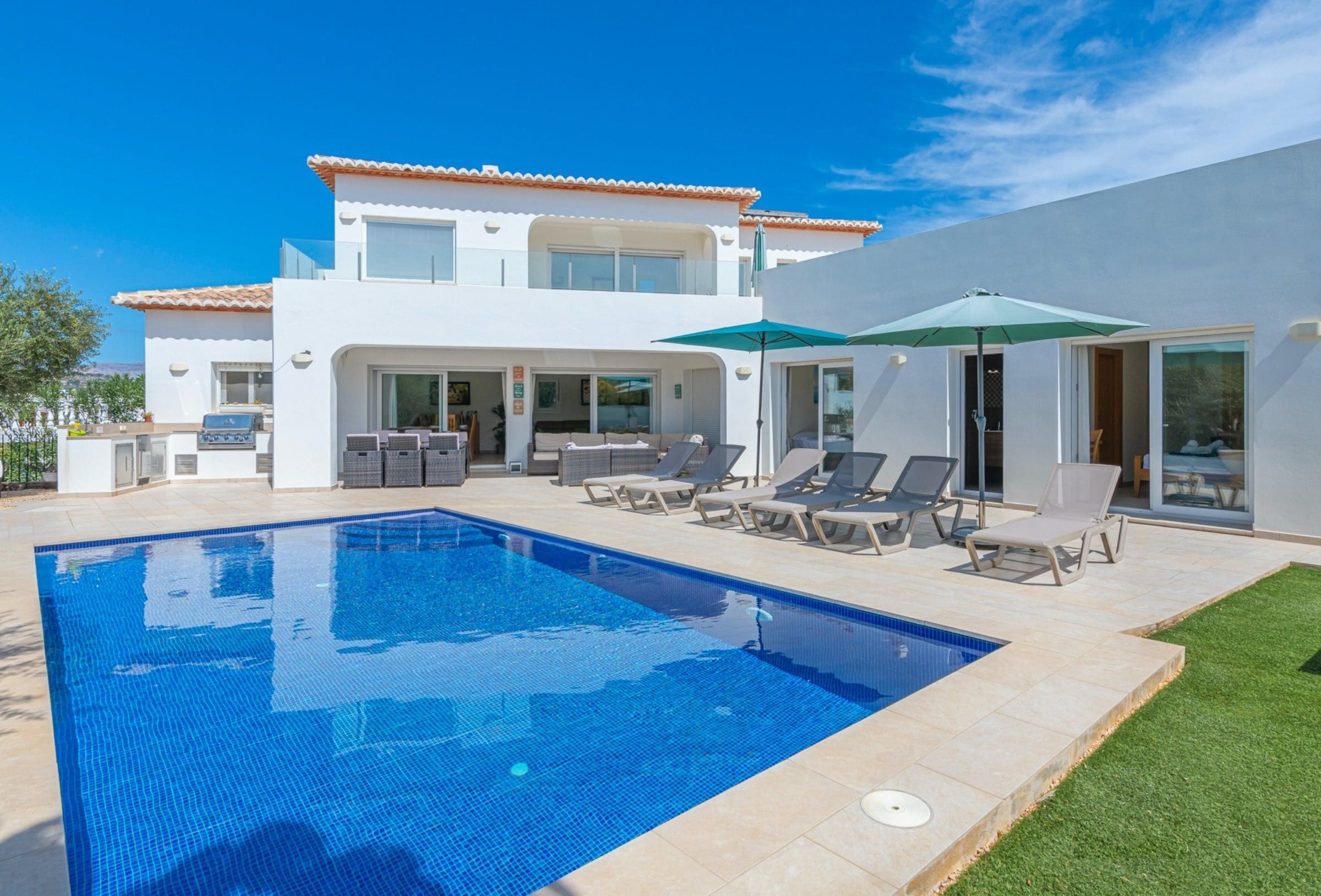 Casa Teulada Moraira: Luxury 3-Bedroom Apartment with Seaview and Pool, Moraira