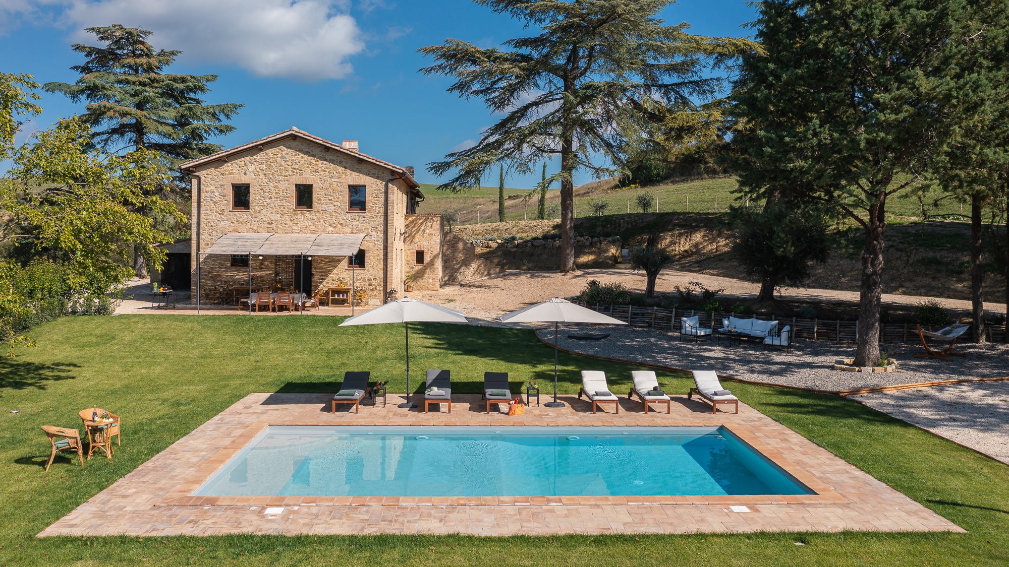 Casa Tevere Todi: Luxury 3-Bedroom Apartment with Pool and Countryside Views, Todi