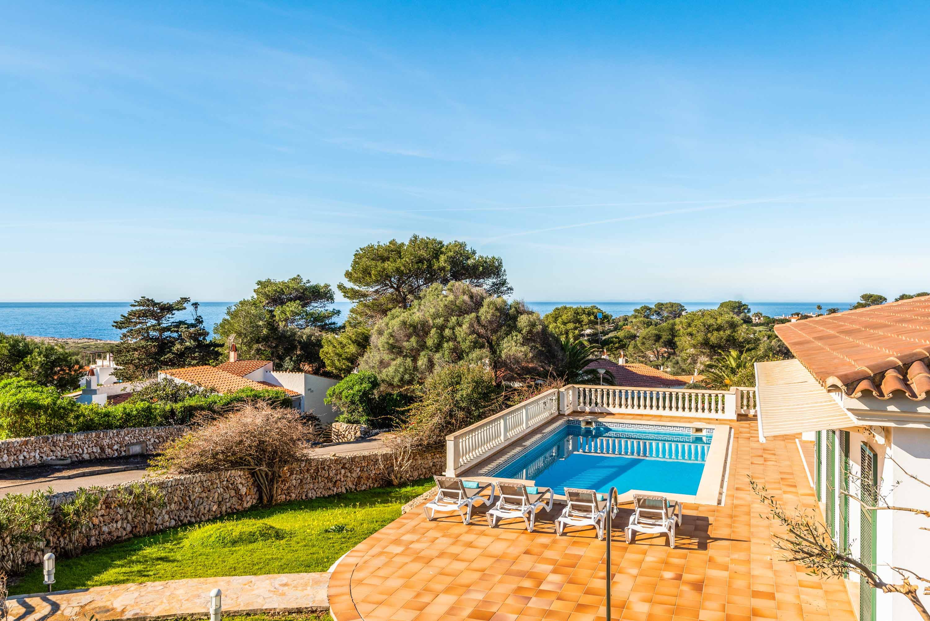Casa Tramuntana Binibeca Menorca: Charming 3-Bedroom Apartment with Sea Views and Pool, Menorca
