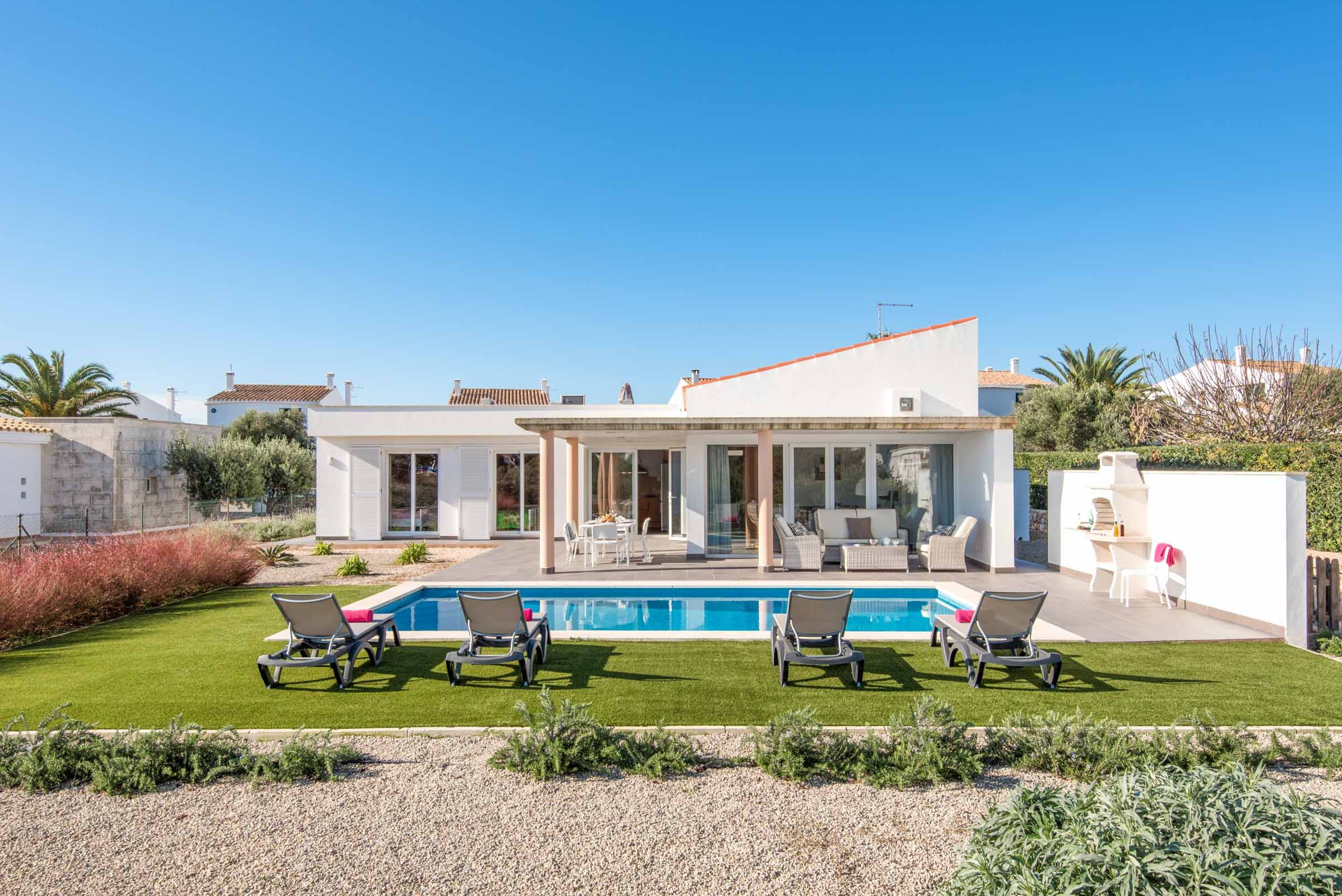 Casa Tramuntana Climente: Luxury 4-Bedroom Apartment with Pool and Seaview, Menorca