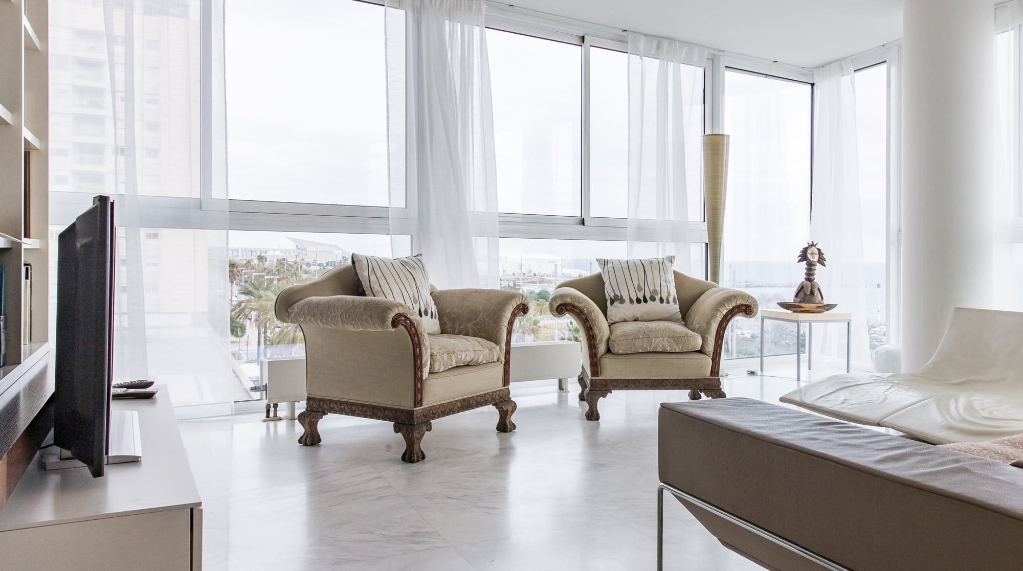 Casa Tramuntana Diagonal: 3-Bedroom Luxury Apartment with Stunning Seaviews, Diagonal Mar