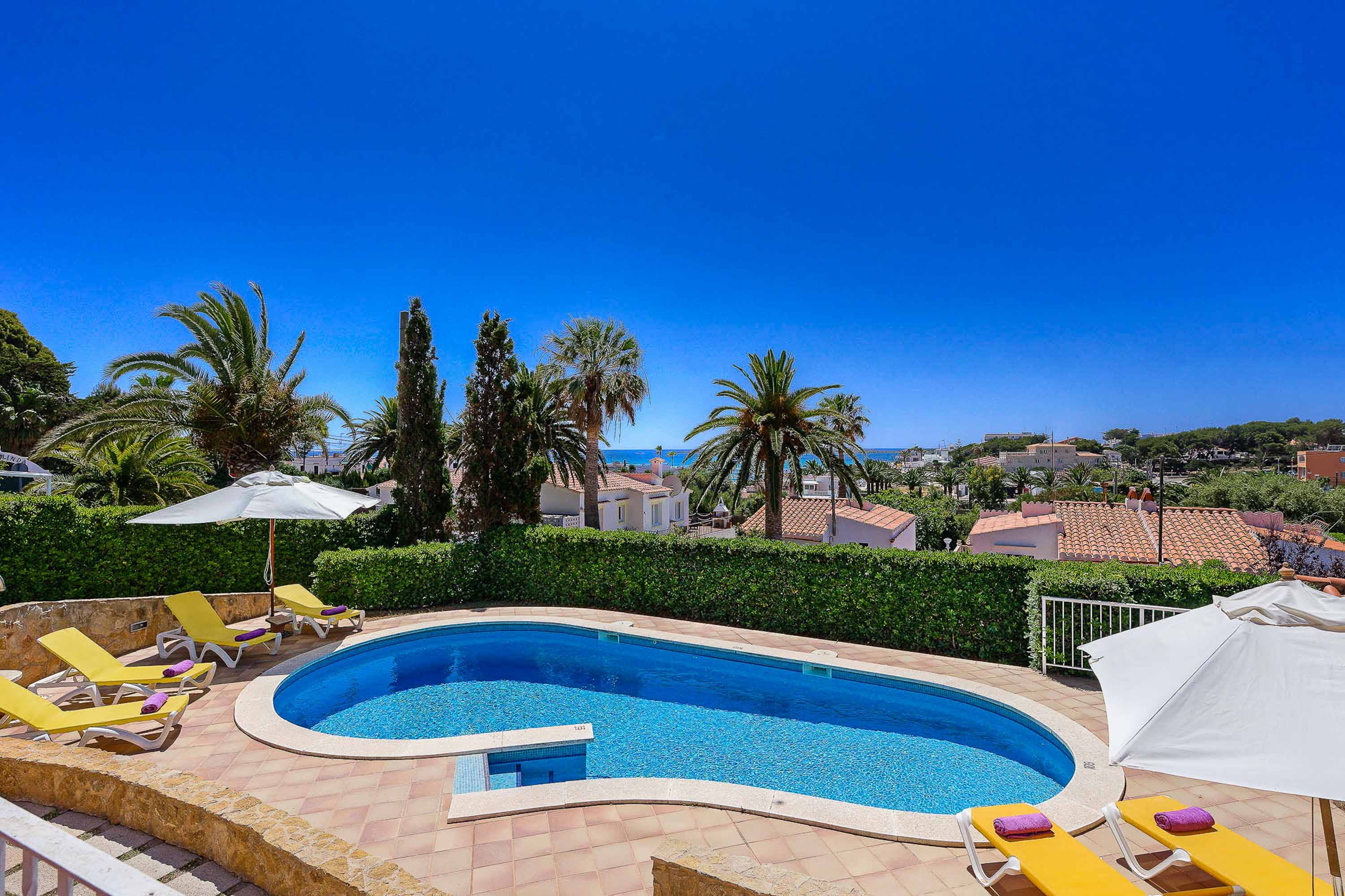 Casa Tramuntana Menorca: 4-Bedroom Luxury Apartment with Seaview and Pool, Menorca