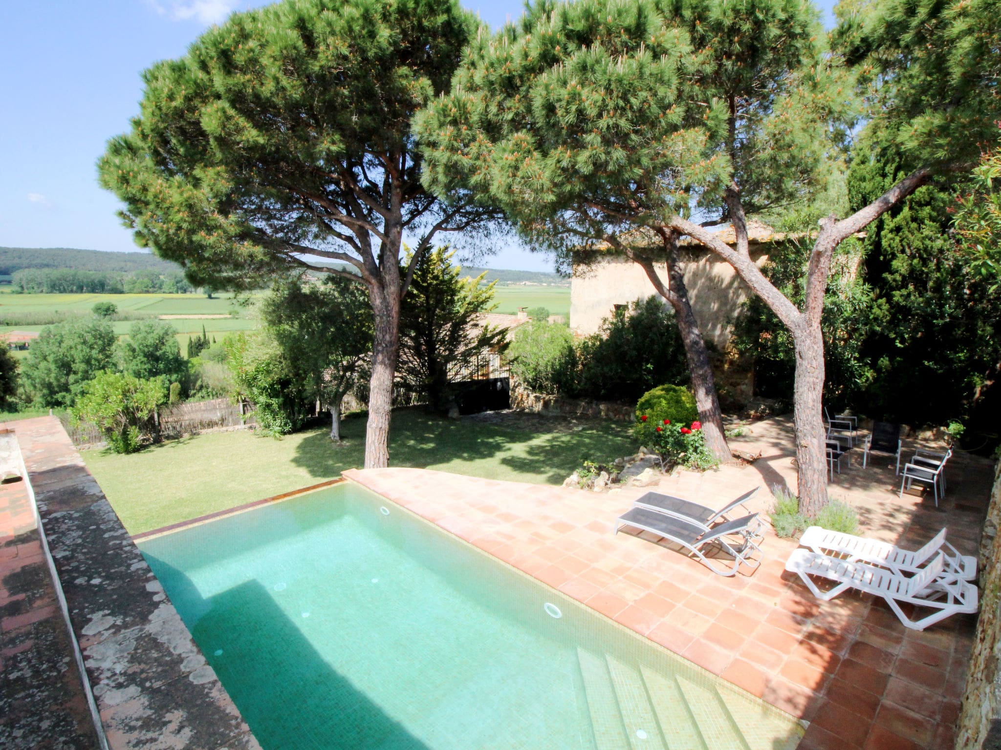 Casa Tramuntana Pals: Historic 4-Bedroom Villa with Private Pool and Garden in Medieval Pals Costa Brava