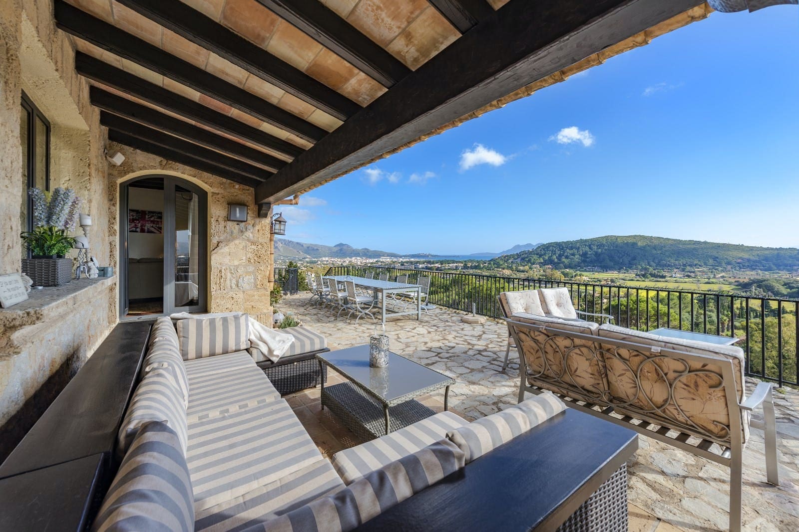 Casa Tramuntana Pollença Pollença 12: Luxury 5-Bedroom Apartment with Seaview and Pool, Pollença