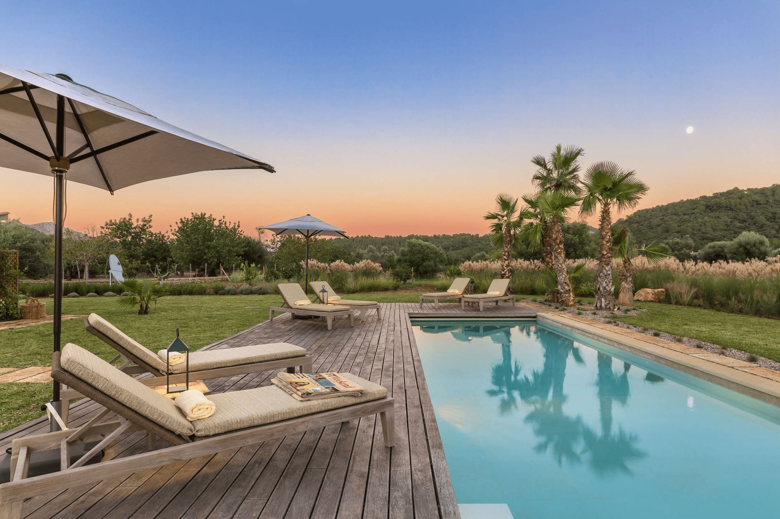 Casa Tramuntana Pollença Pollença 25: Spacious 4-Bedroom Apartment with Seaview and Pool, Pollença