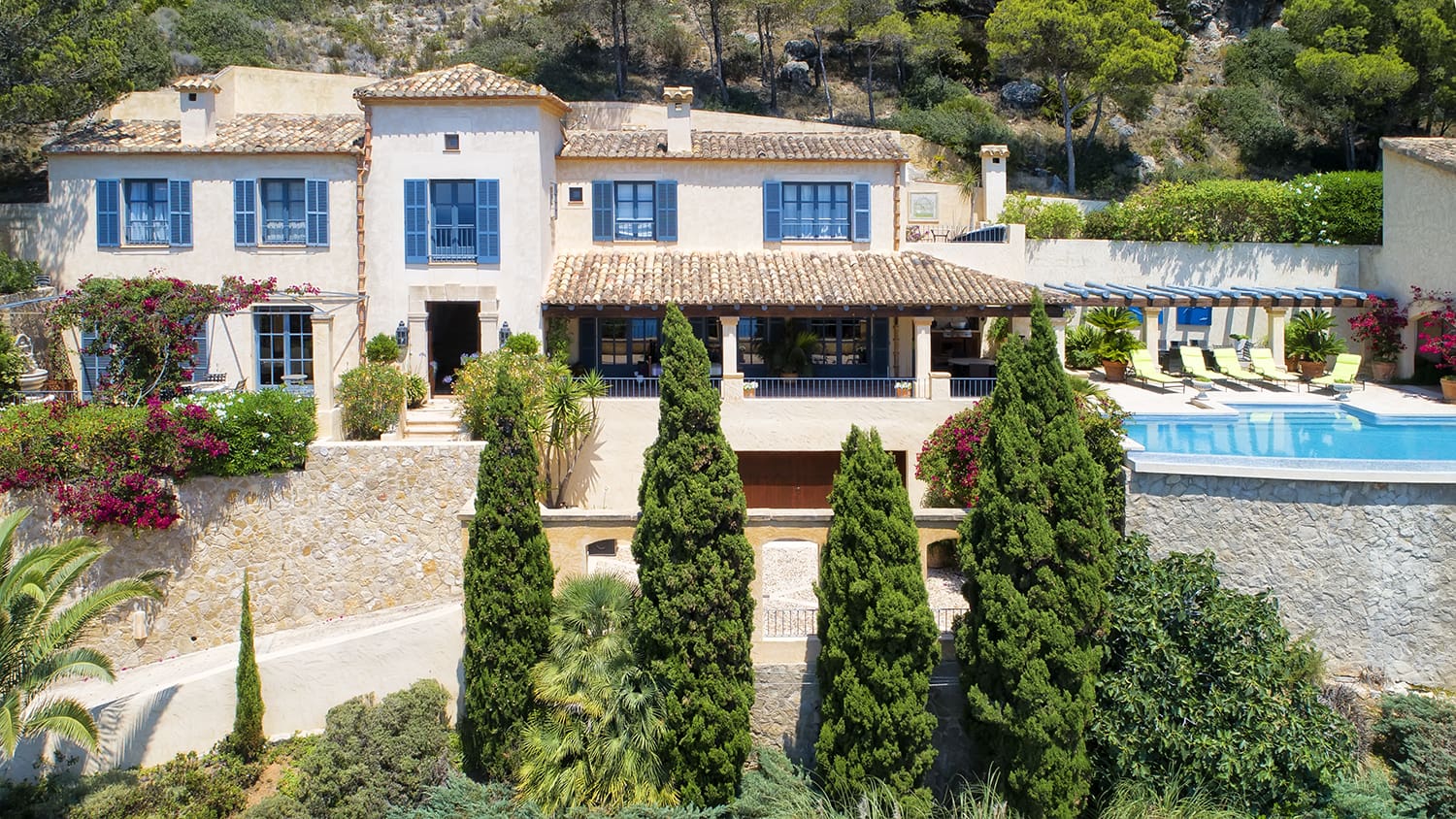 Casa Tramuntana Ponsa: Elegant 4-Bedroom Apartment with Seaview and Pool, Santa Ponsa