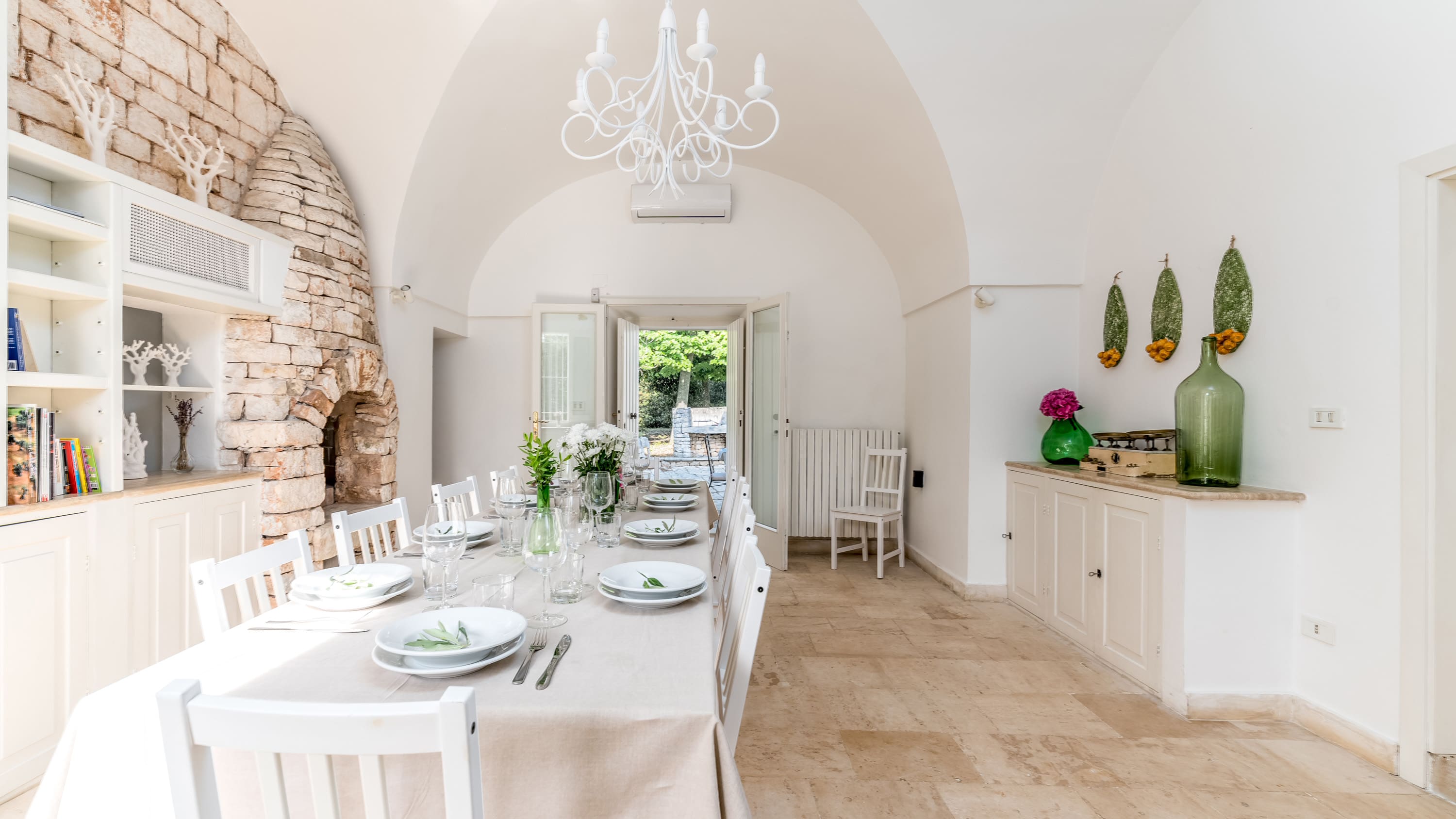 Casa Ulivo Monopoli: Luxury 5-Bedroom Apartment with Seaview and Pool, Monopoli