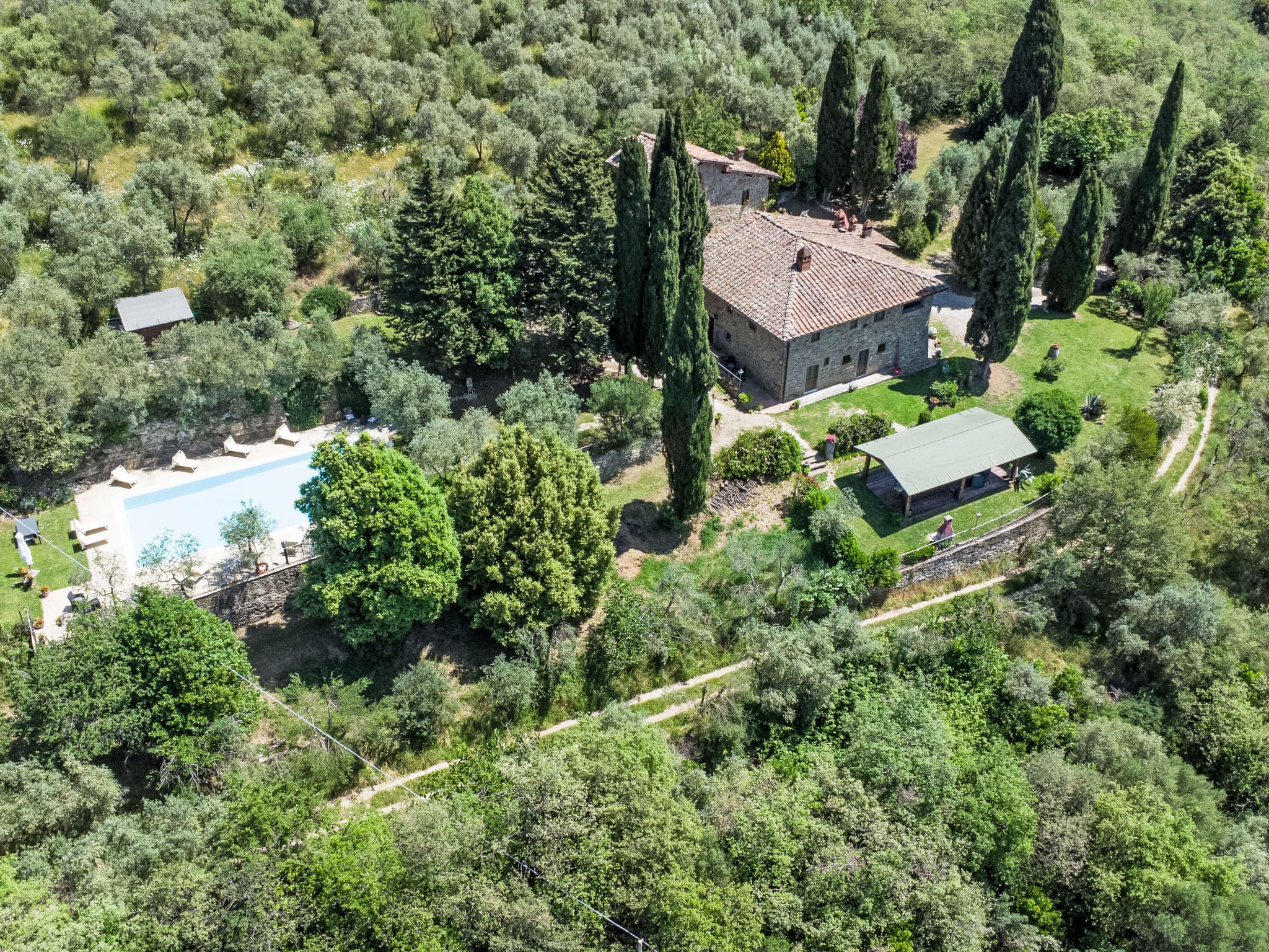 Casa Valdarno Ciuffenna: Spectacular 6-Bedroom Tuscan Farmhouse with Private Pool and Panoramic Views in Loro Ciuffenna