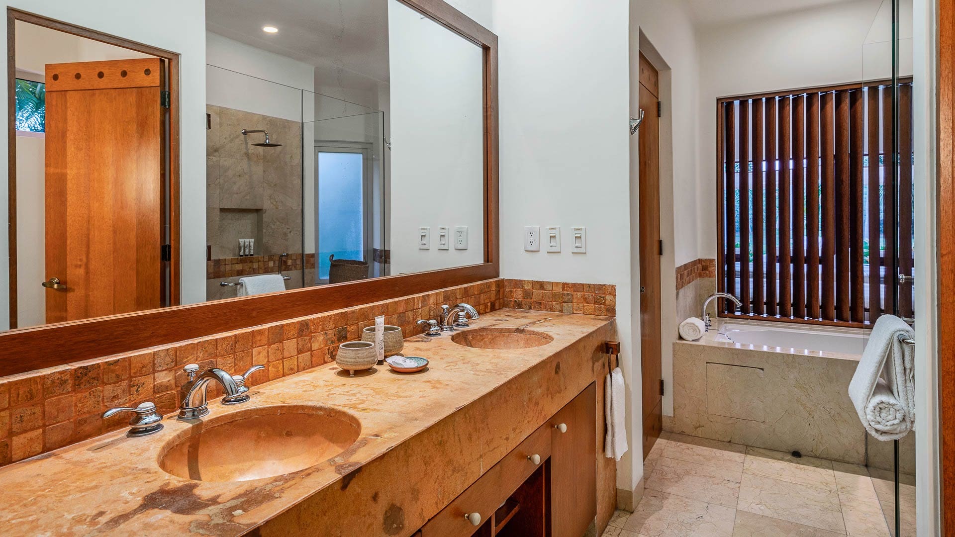 Casa Vista Azul: Stunning 3-Bedroom Apartment Rental Puerto Vallarta with Resort Access and Sea Views