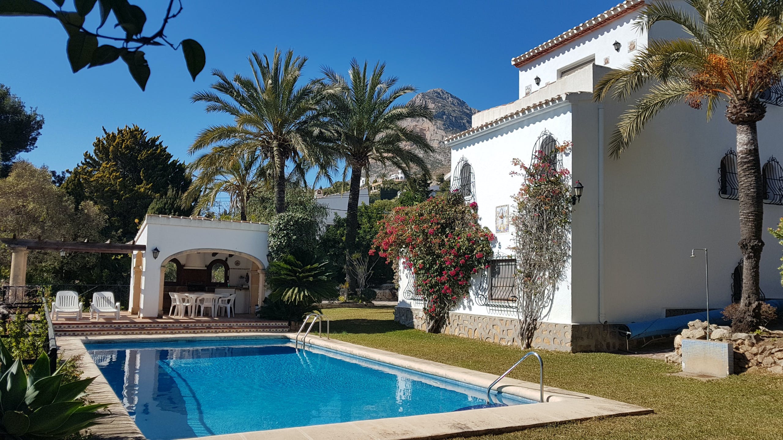 Casa Xàbia Verger: Luxury 3-Bedroom Apartment with Sea Views and Pool, Jávea