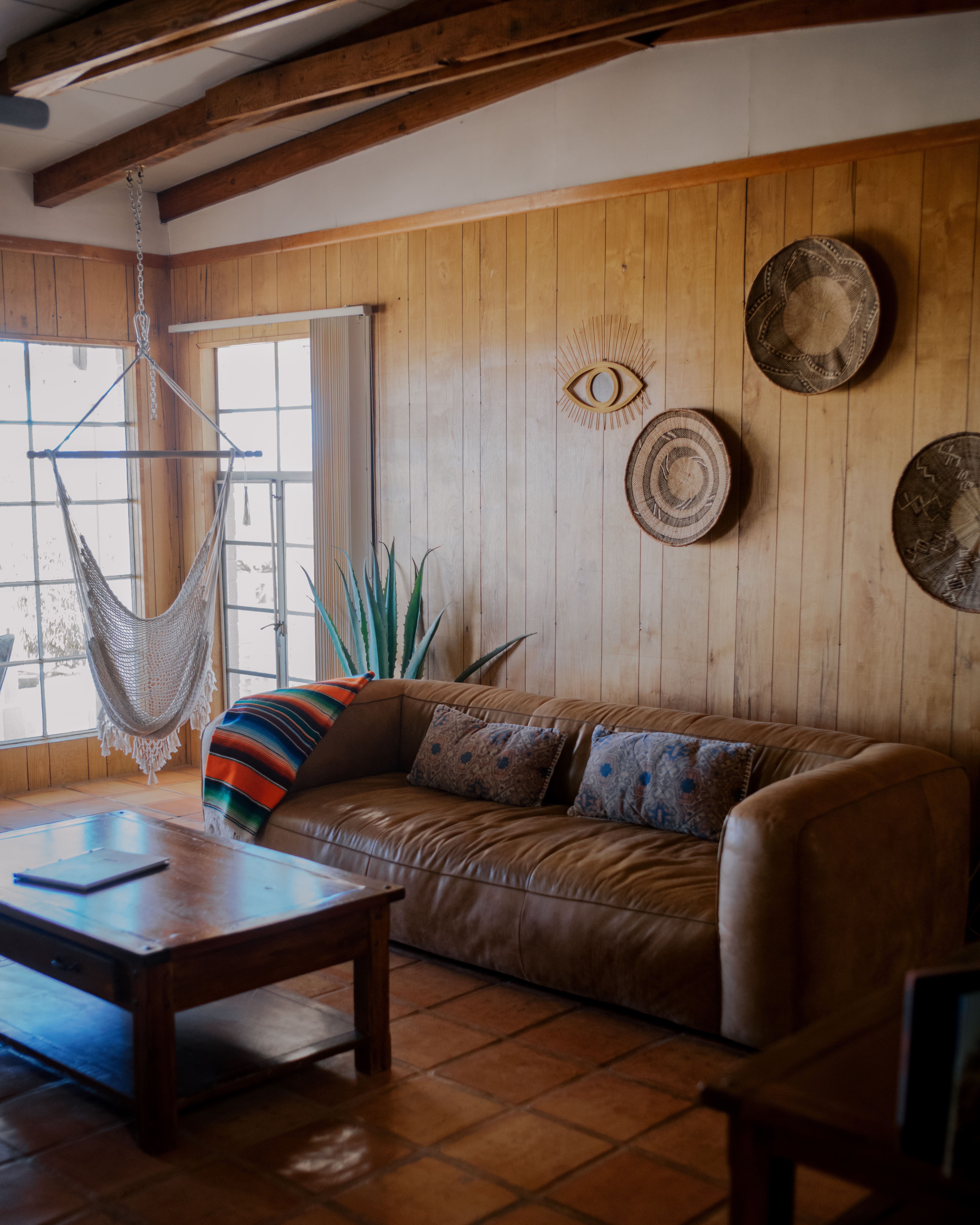 Casa Yuha Yucca Valley: Luxury 4-Bedroom Villa with Pool and Hot Tub, Yucca Valley