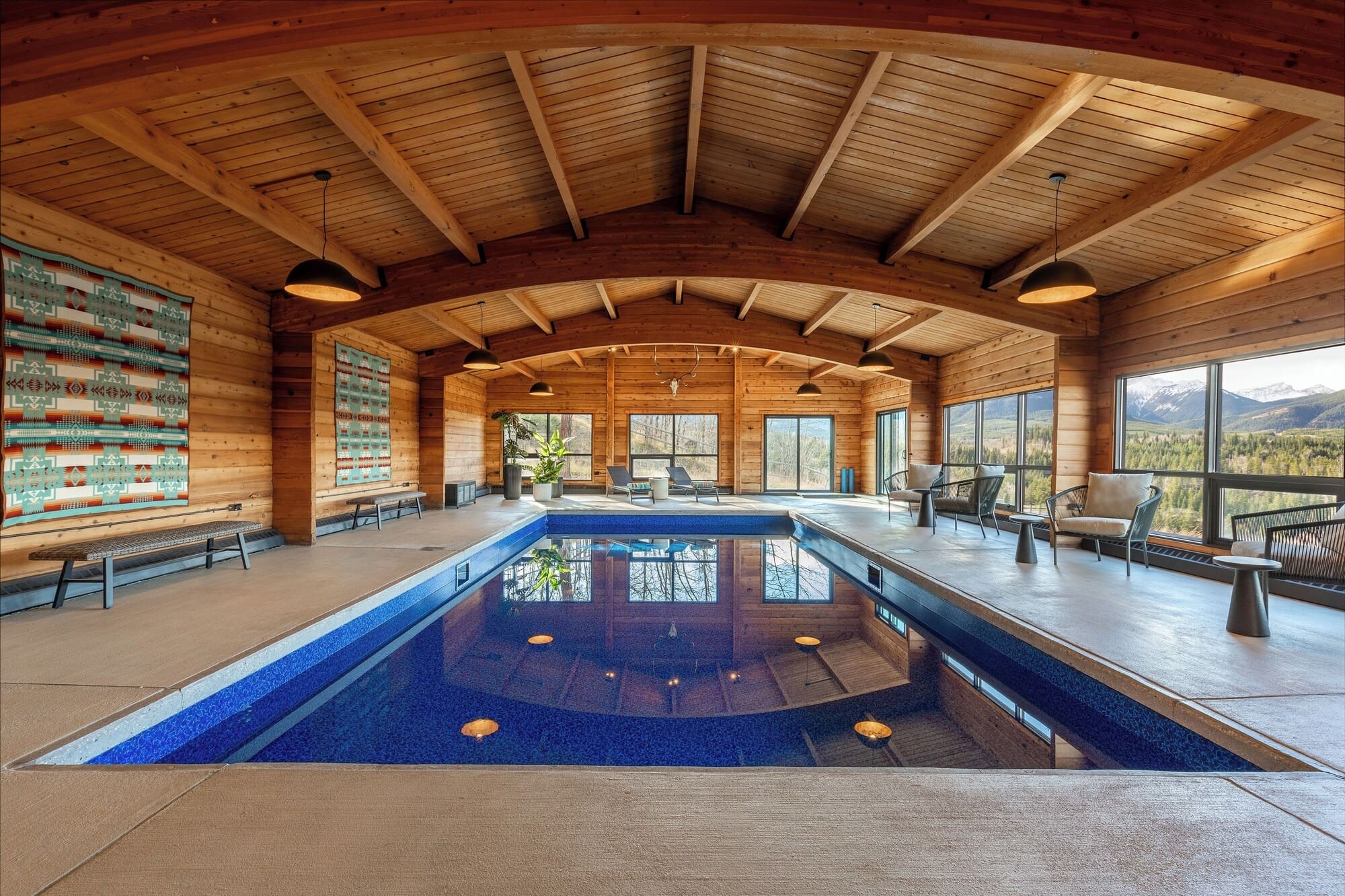 Chalet Arbutus Whistler: Spacious 5-Bedroom Luxury Villa with Indoor Pool, Canada