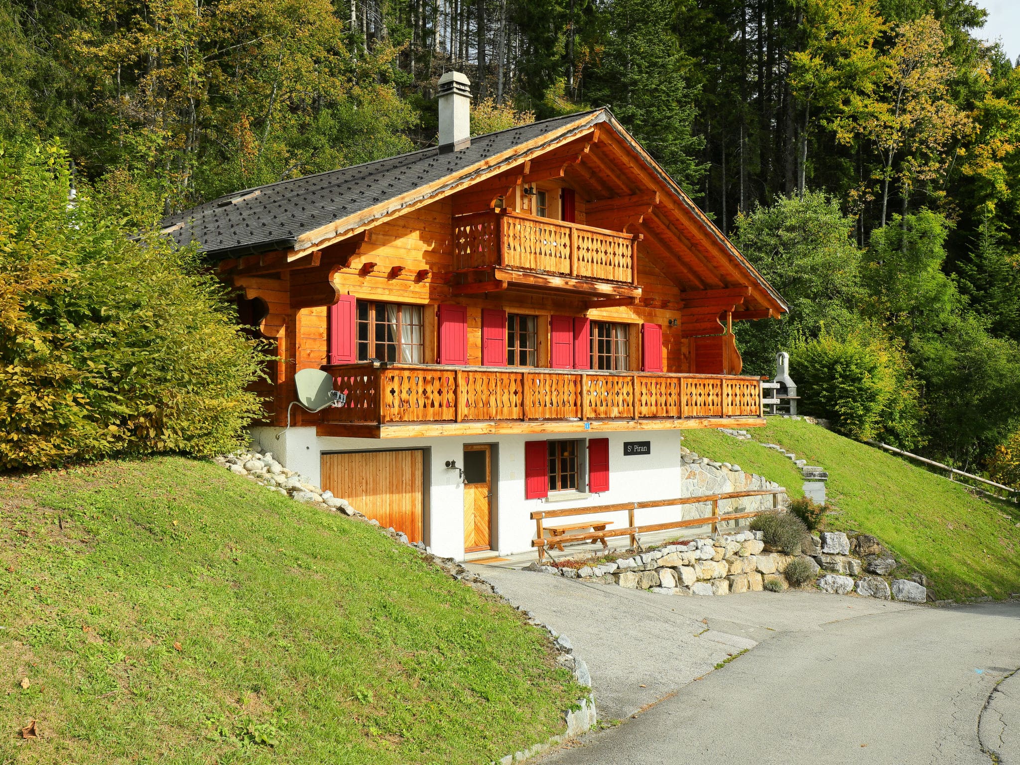 Chalet Arve Villars: Stunning 5-Bedroom Swiss Alpine Chalet with Mountain Views and Ski Access in Villars