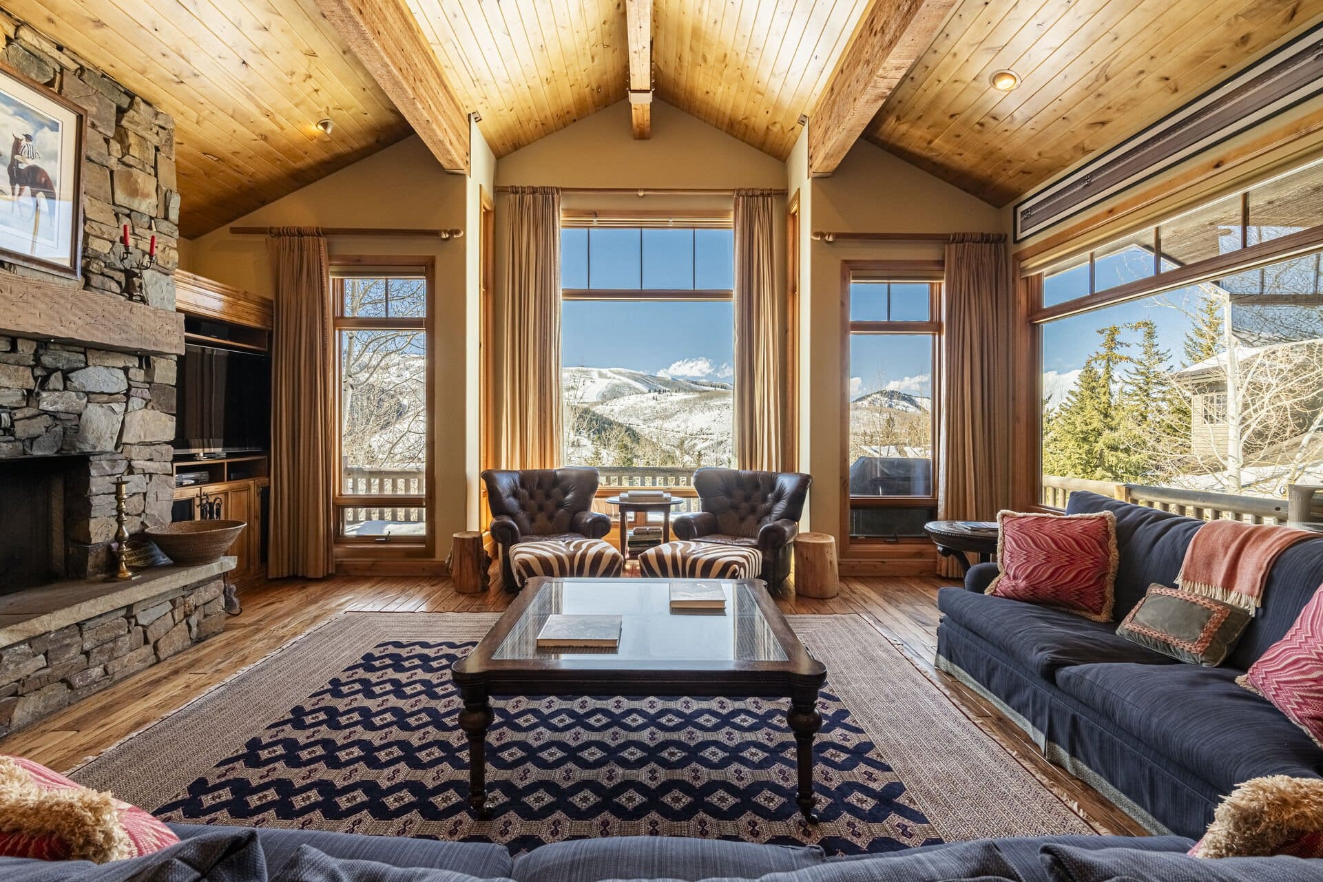 Chalet Aspen ParkCity: 4-Bedroom Ski Chalet with Hot Tub, Park City