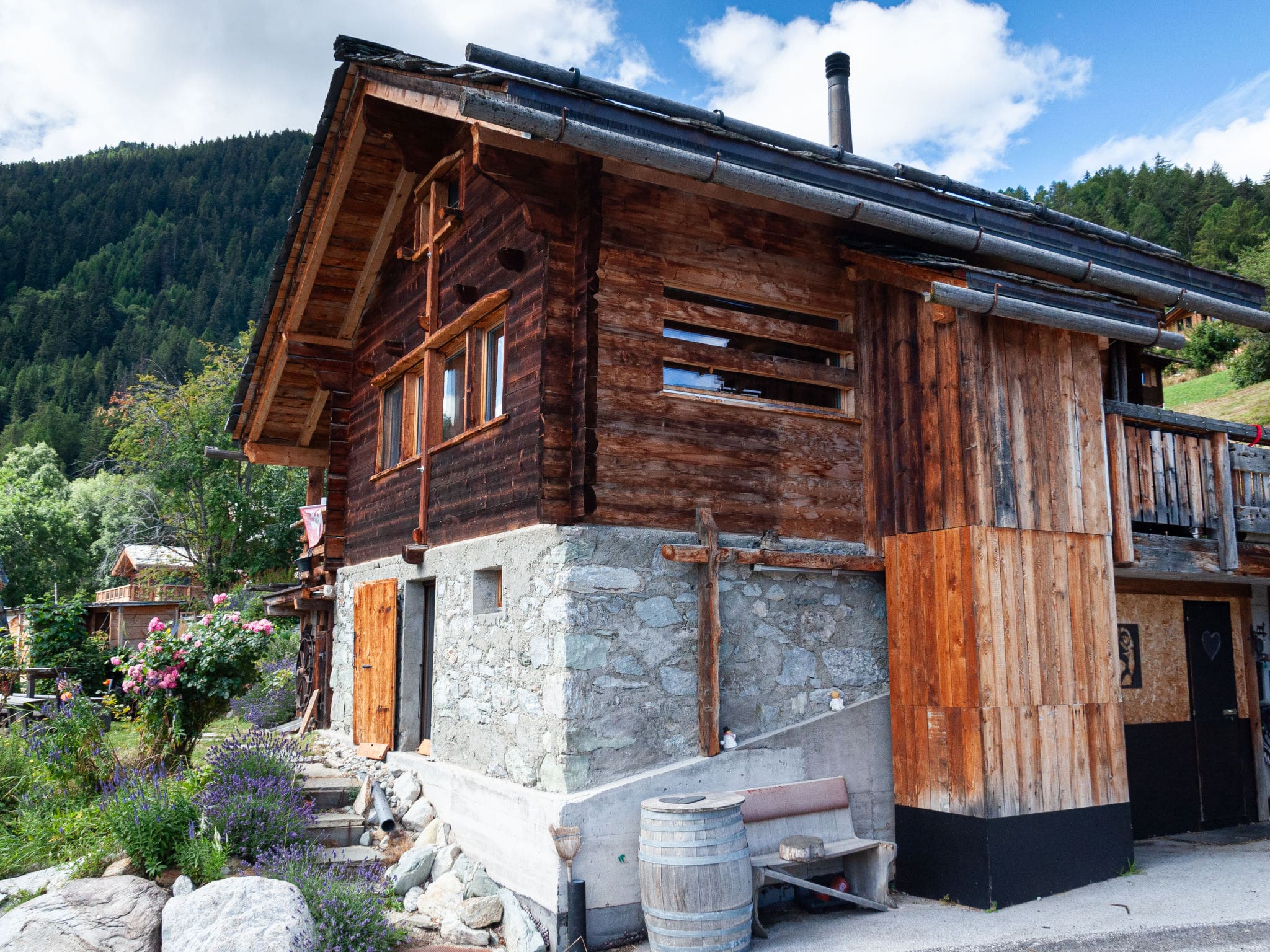 Chalet Bleusy Nendaz: Intimate 2-Bedroom Alpine Retreat with Mountain Views and Ski Access in Swiss Alps