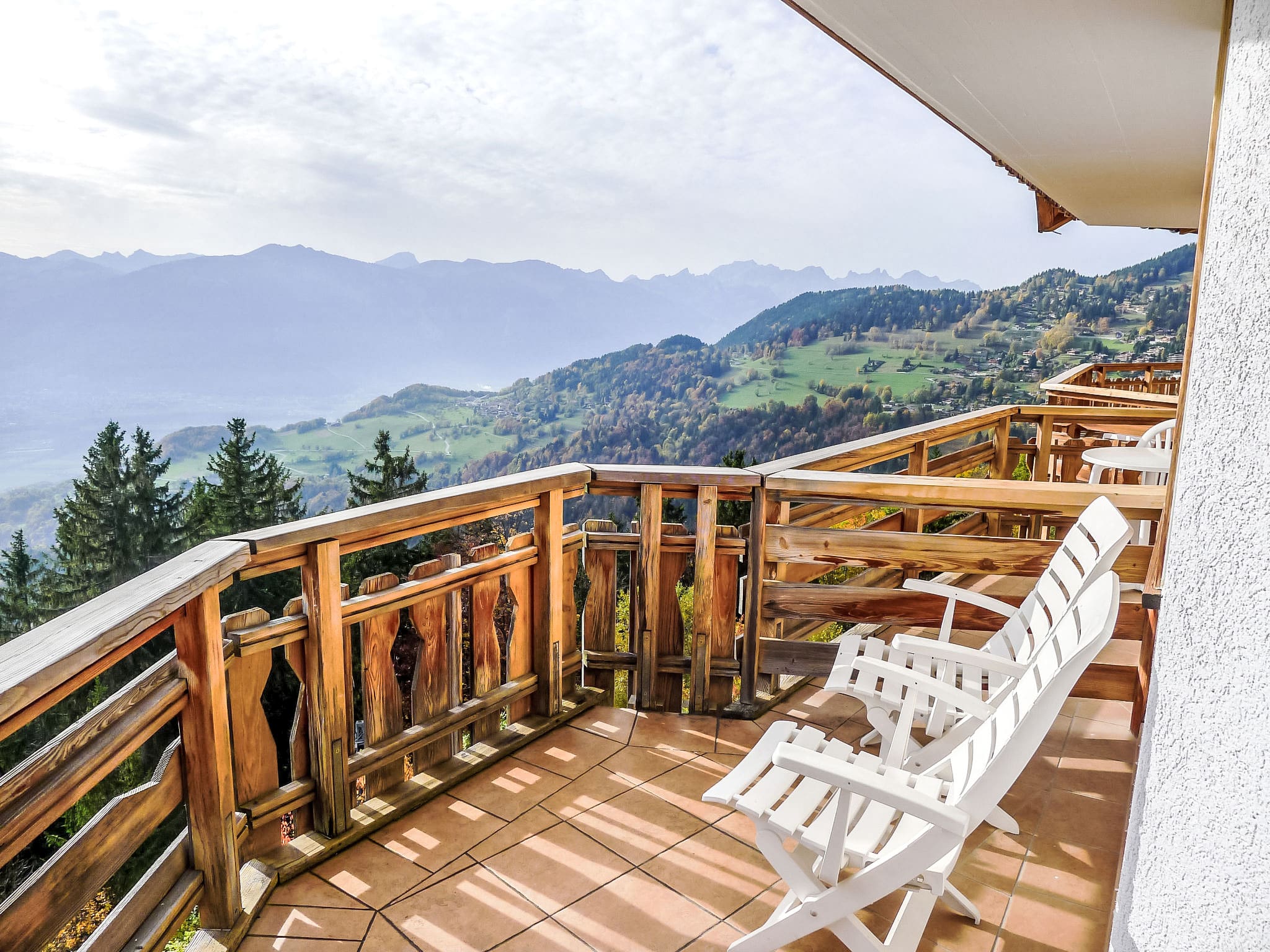 Chalet Chamberonne Villars: Luxury 3-Bedroom Mountain Chalet with Panoramic Alpine Views and Indoor Pool Access