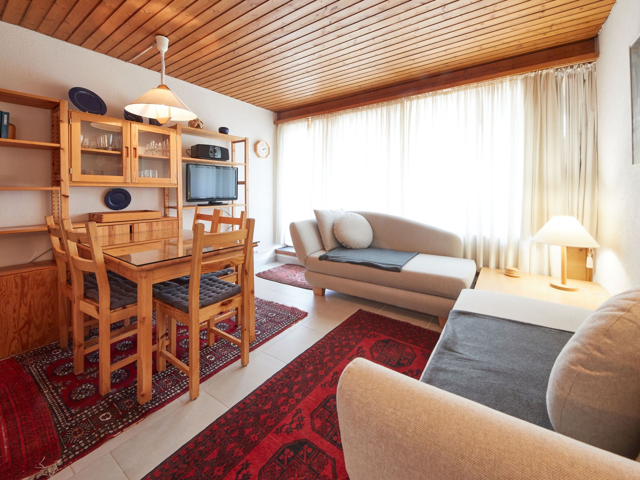 Chalet Combyre Thyon: Boutique Alpine Apartment with Mountain Views and Indoor Pool Access in Swiss Alps