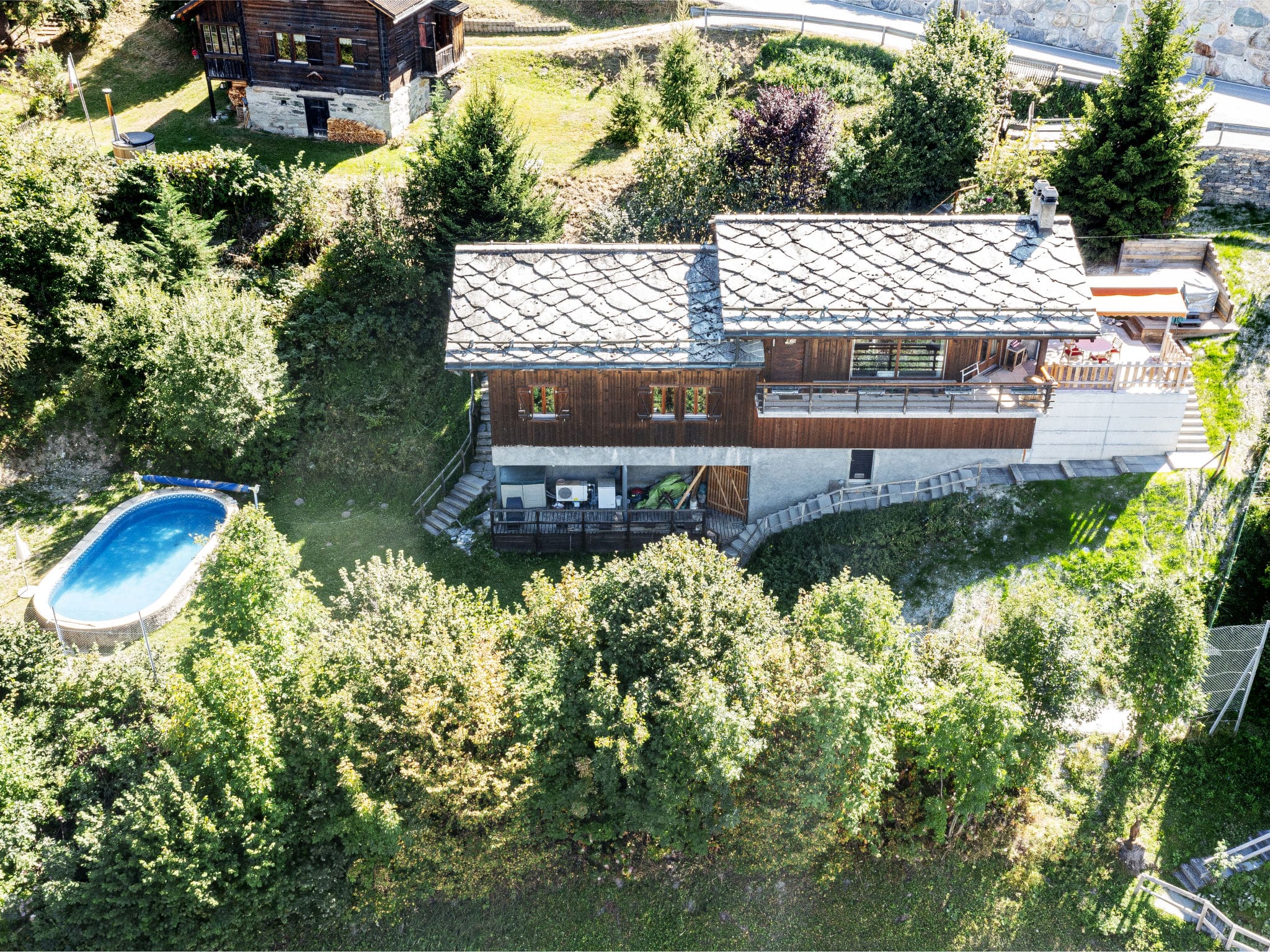 Chalet Foehn Mayens: Stunning 4-Bedroom Alpine Chalet with Private Pool in Swiss Valais Mountains
