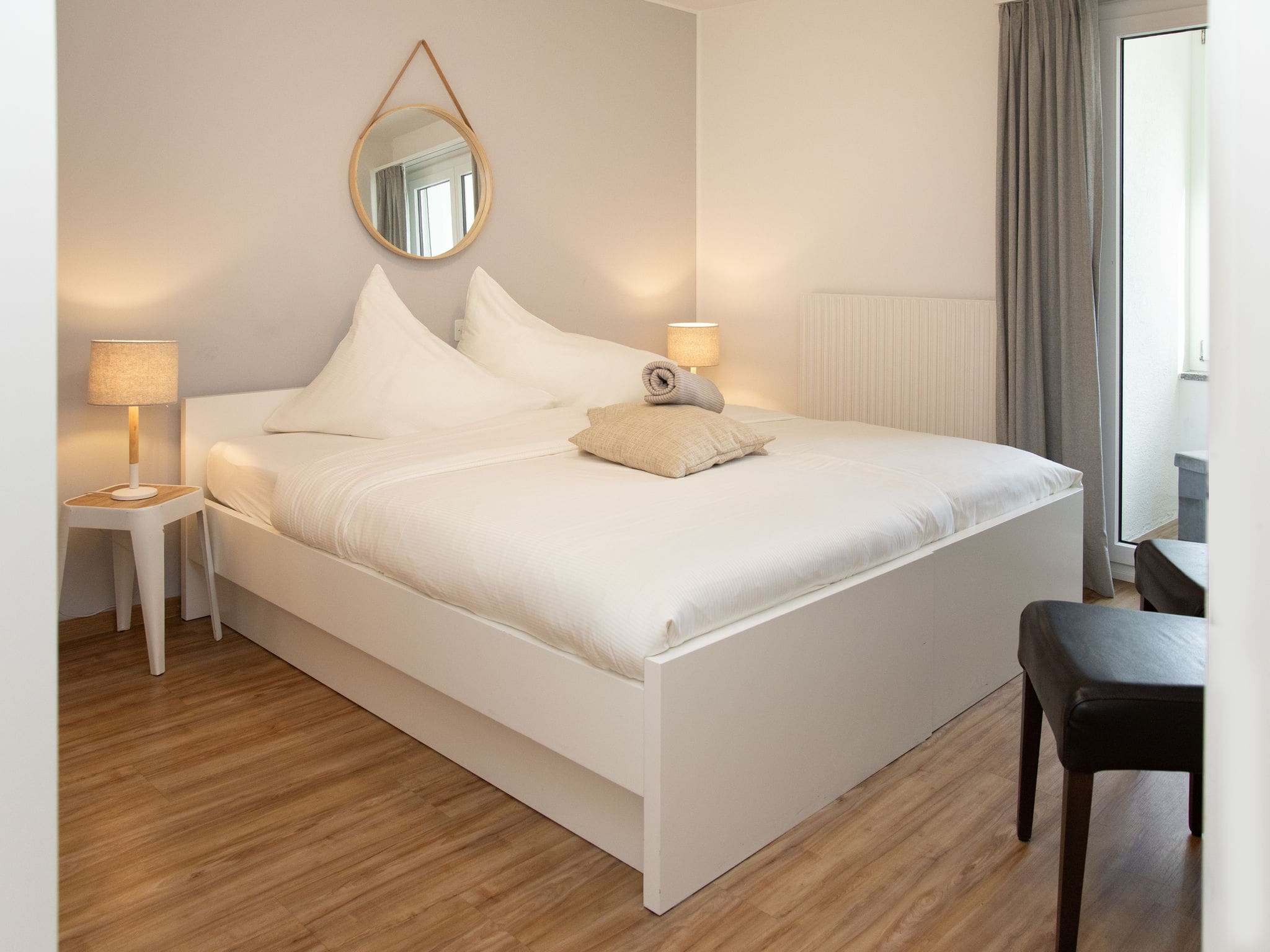 Chalet Foehn St. Moritz: Elegant 3-Bedroom Mountain Chalet with Stunning Alpine Views in Switzerland’s Premier Resort