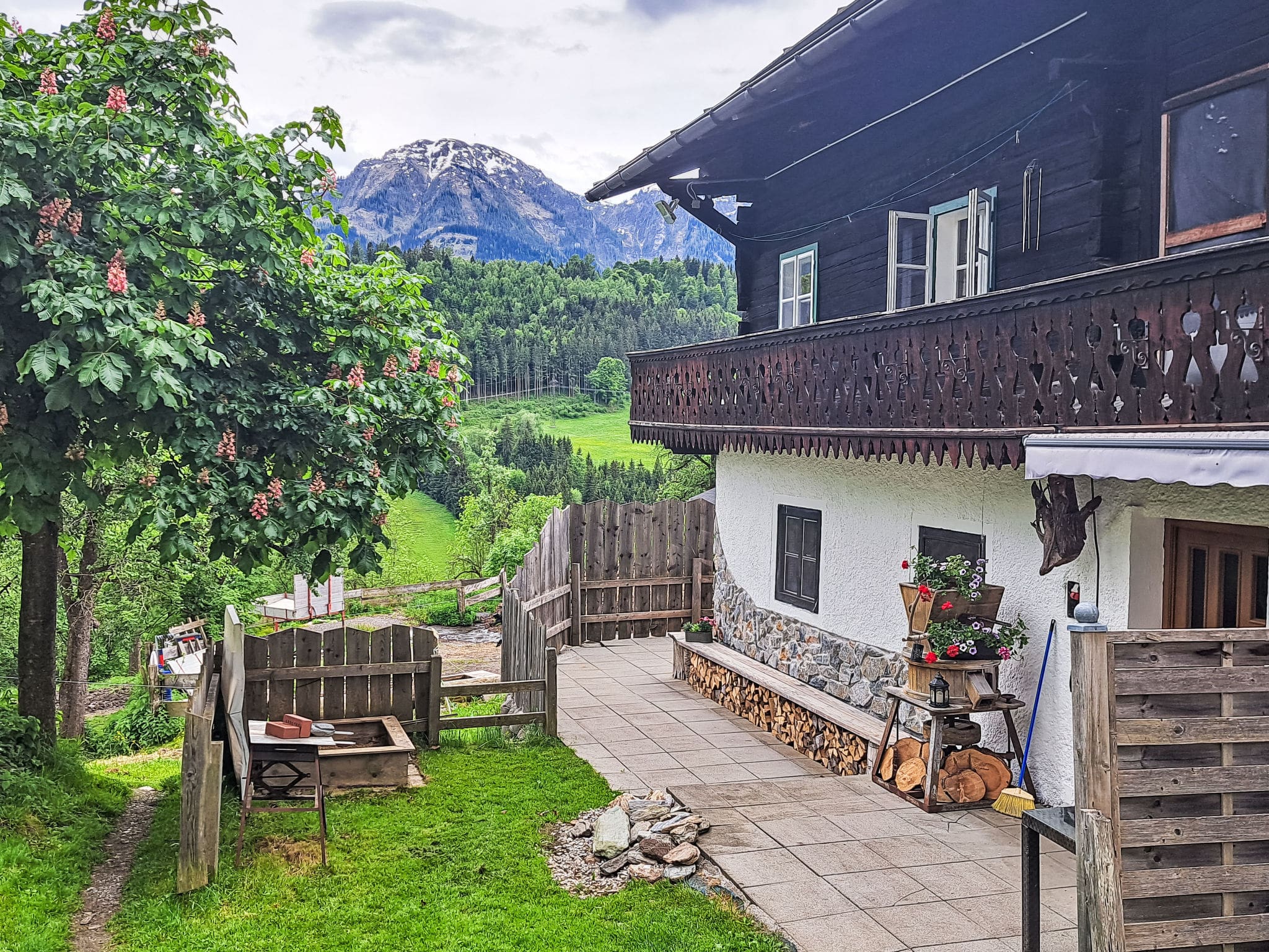 Chalet Fohn Sankt: Luxury 4-Bedroom Alpine Chalet with Sauna and Mountain Views in Austrian Pongau Valley