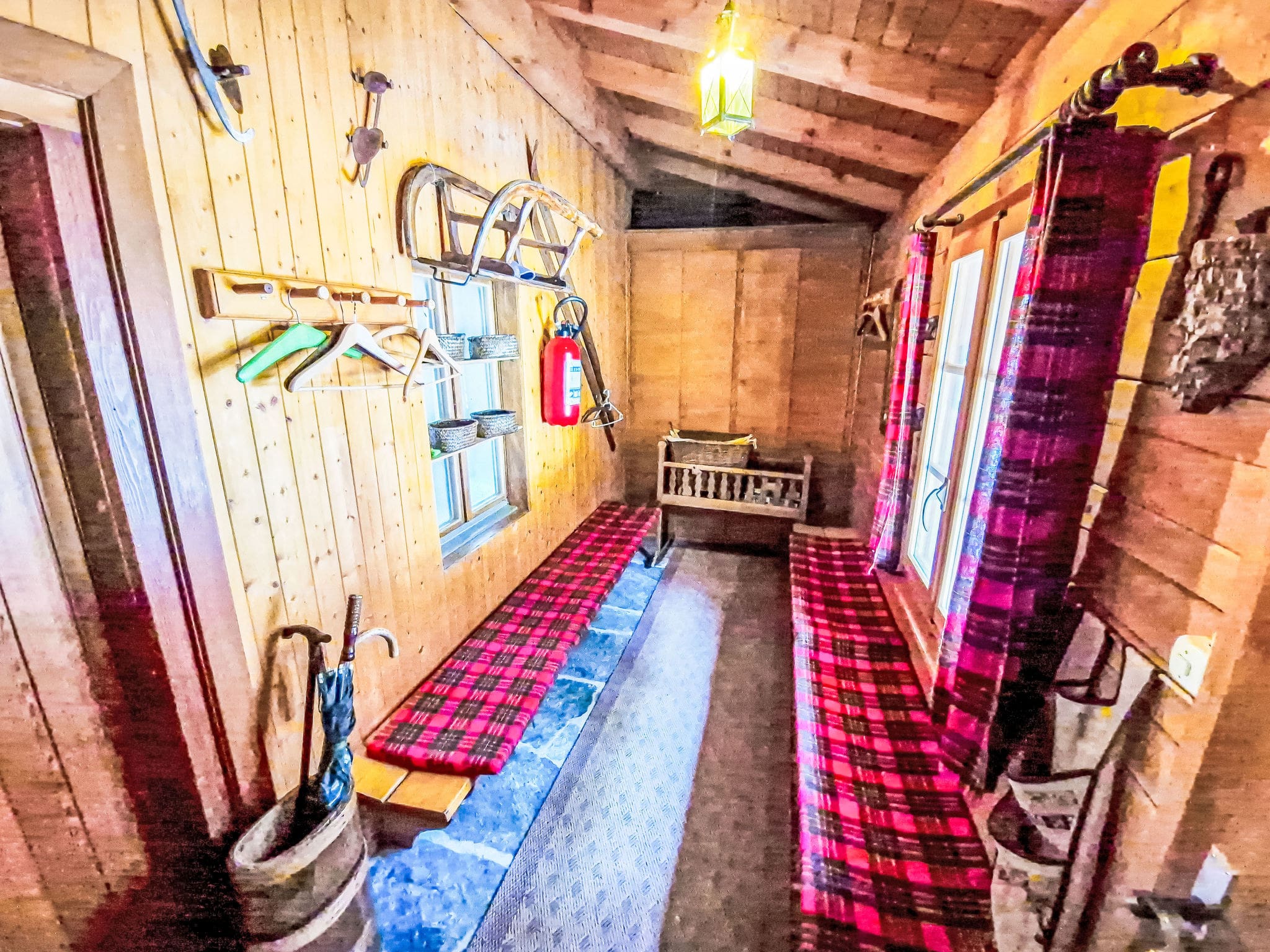 Chalet Fohn Vercorin: Elegant 4-Bedroom Mountain Chalet with Panoramic Views and Modern Amenities in Swiss Alps