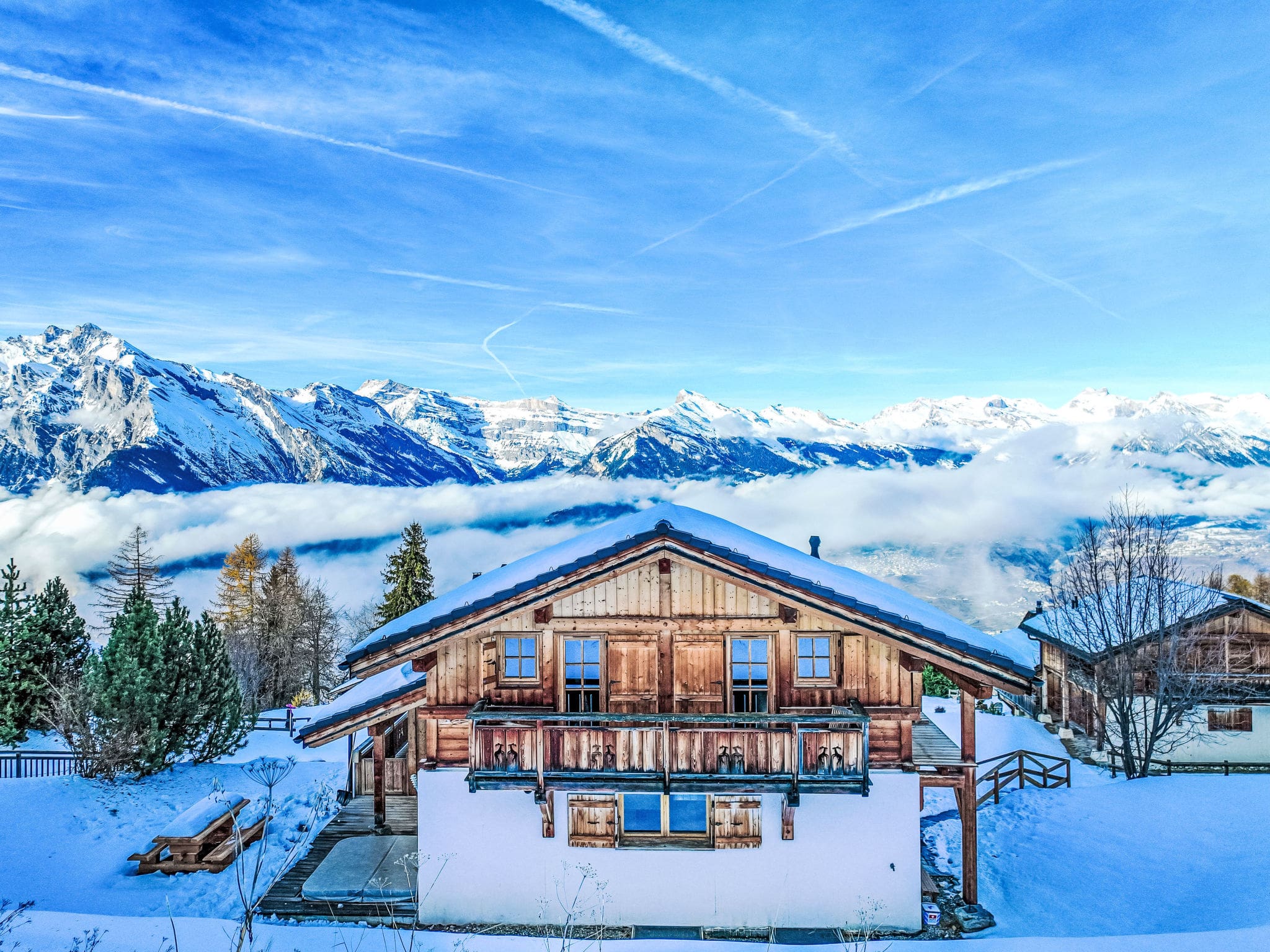 Chalet Gentianes Nendaz: Stunning 4-Bedroom Mountain Chalet with Sauna and Hot Tub in Swiss Alps
